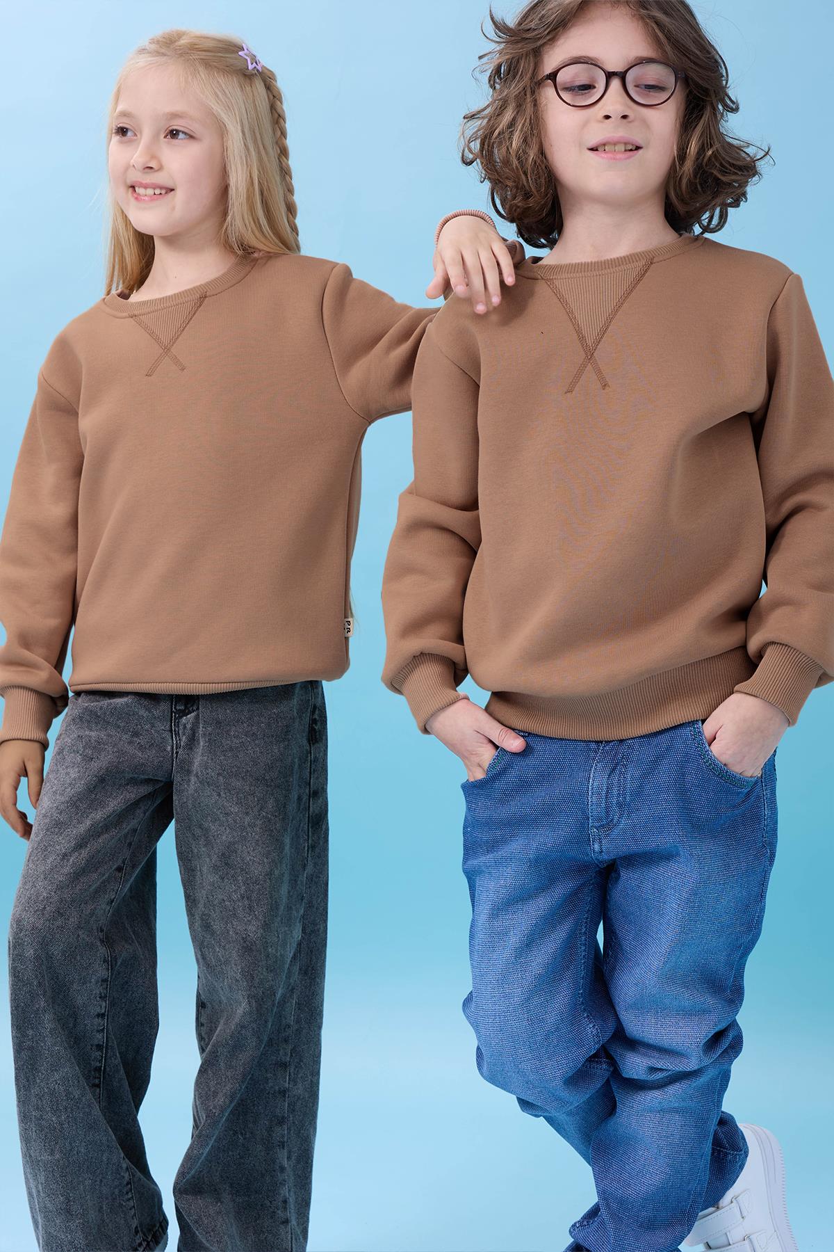 Unisex Basic Bisiklet Yaka Şardonlu Kışlık Sweatshirt - Sütlü Kahve