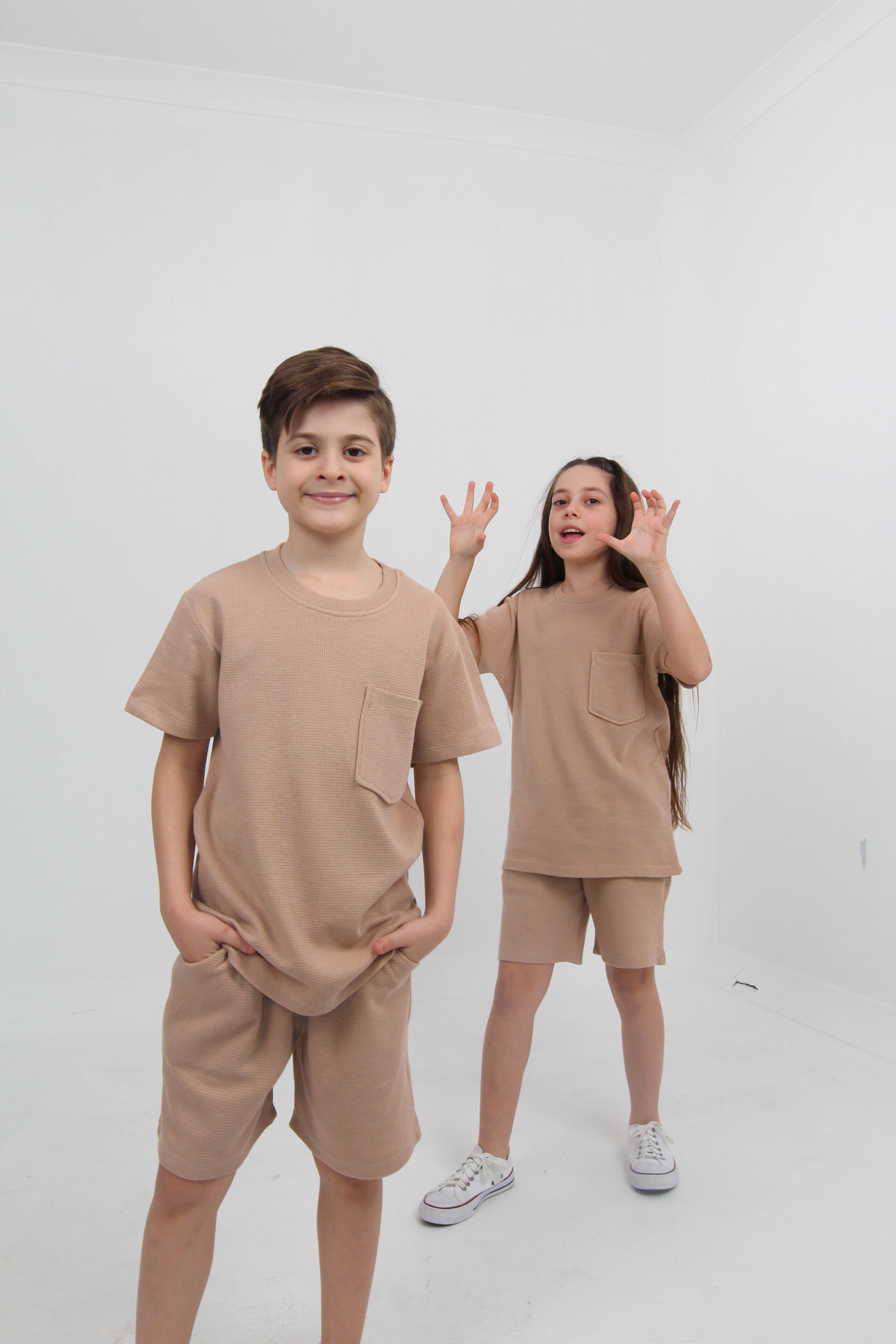 Waffle Dokulu Cepli Tshirt ve Şort Erkek Çocuk Takım Kahverengi - Perendi