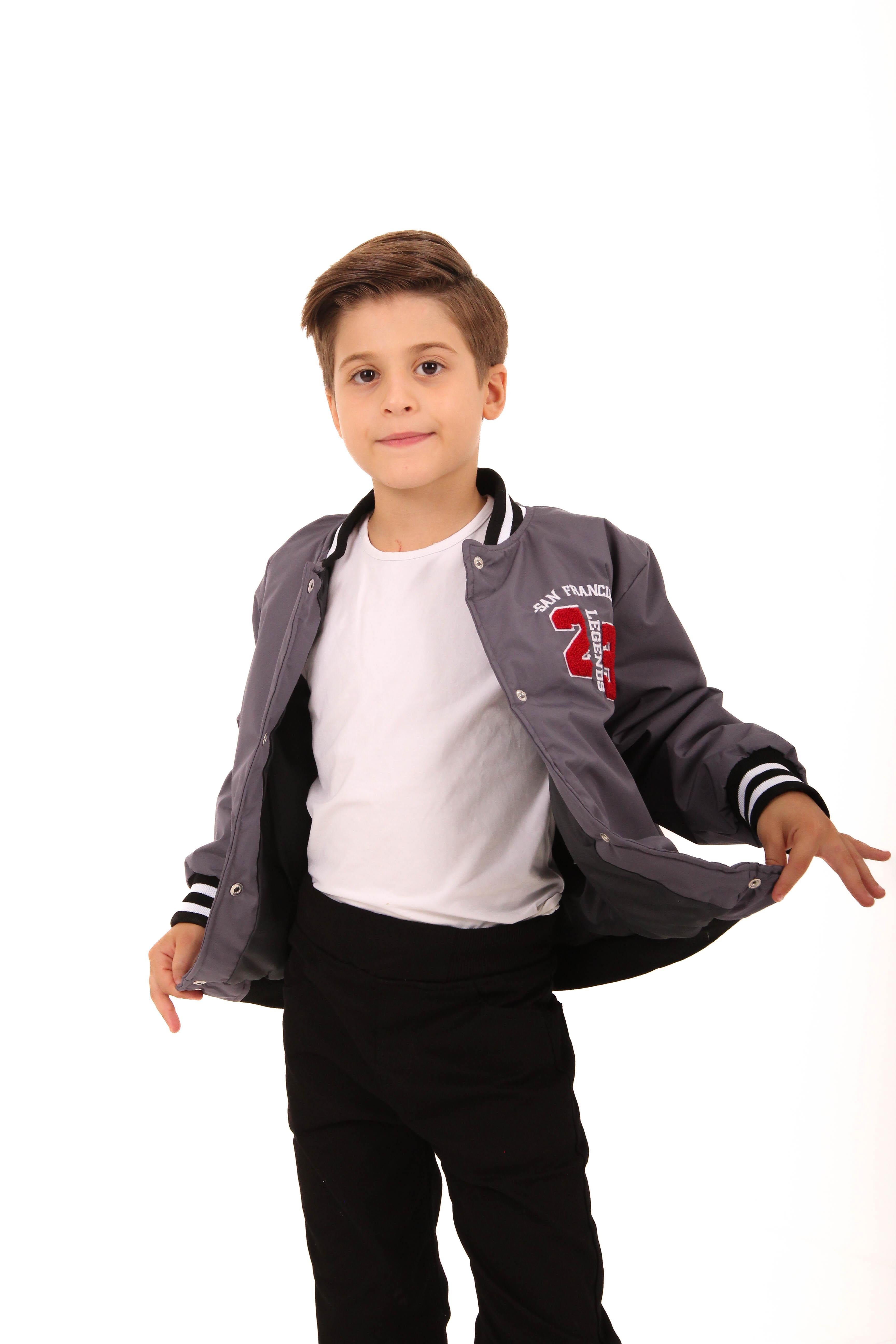 28 Nakışlı Erkek Çocuk Bomber Ceket