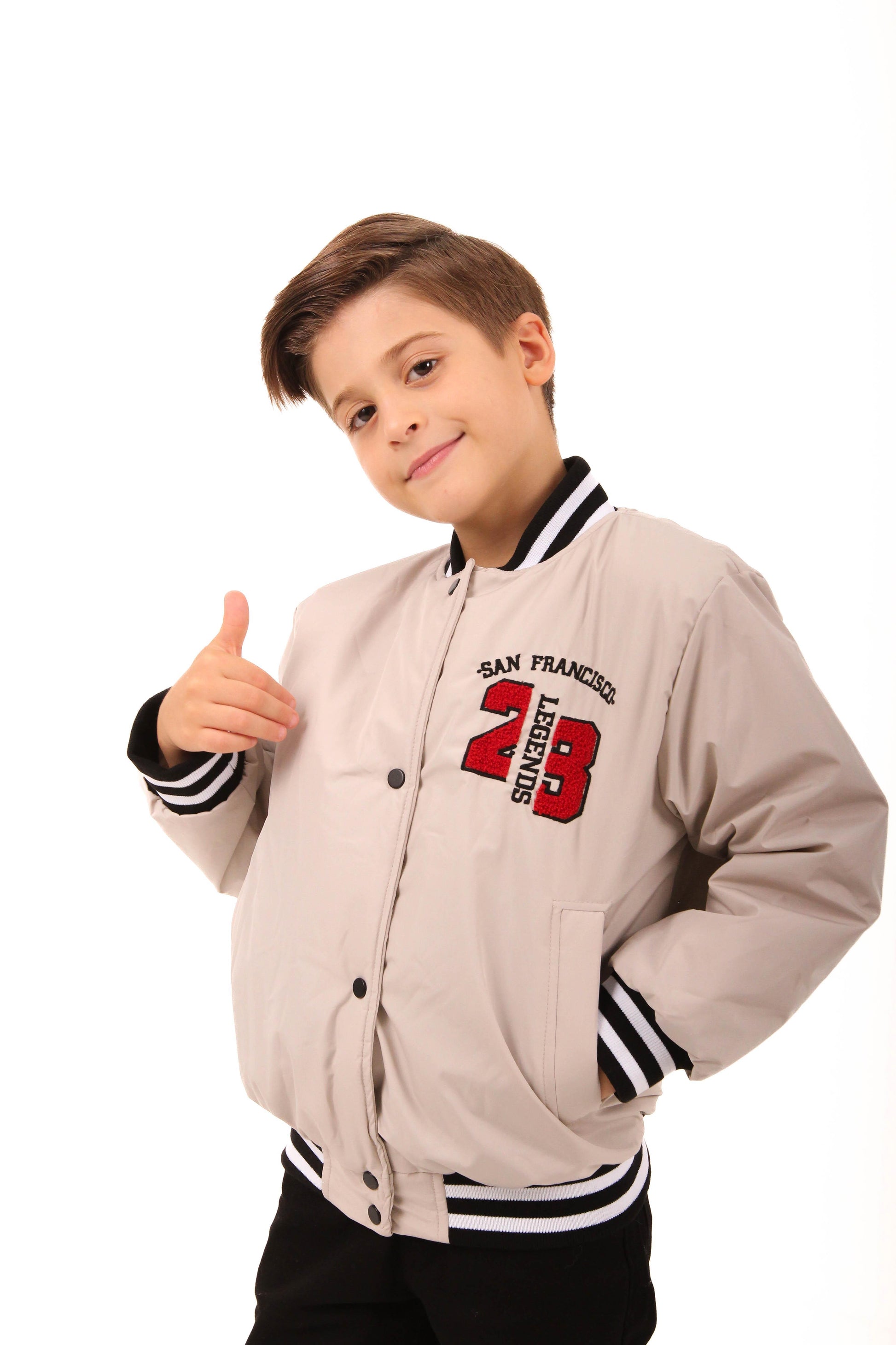 28 Nakışlı Erkek Çocuk Bomber Ceket