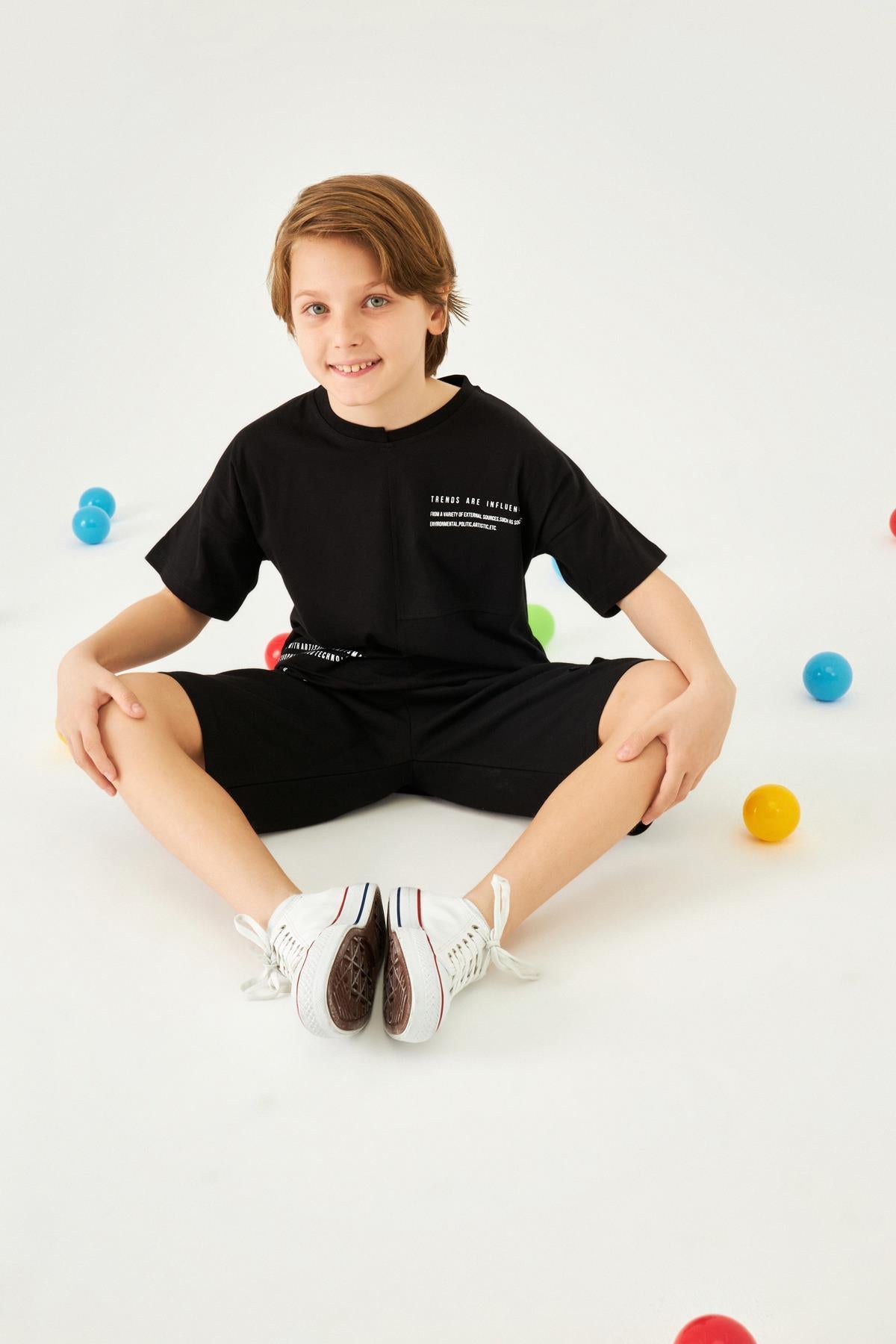 Asimetrik Basic Erkek Çocuk Şortlu Takım