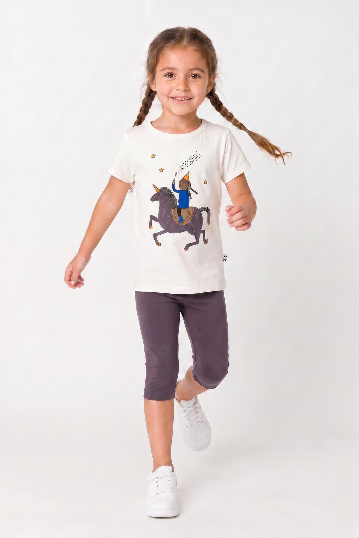 Kız Çocuk Unicorn Baskılı Kapri Taytlı Takım
