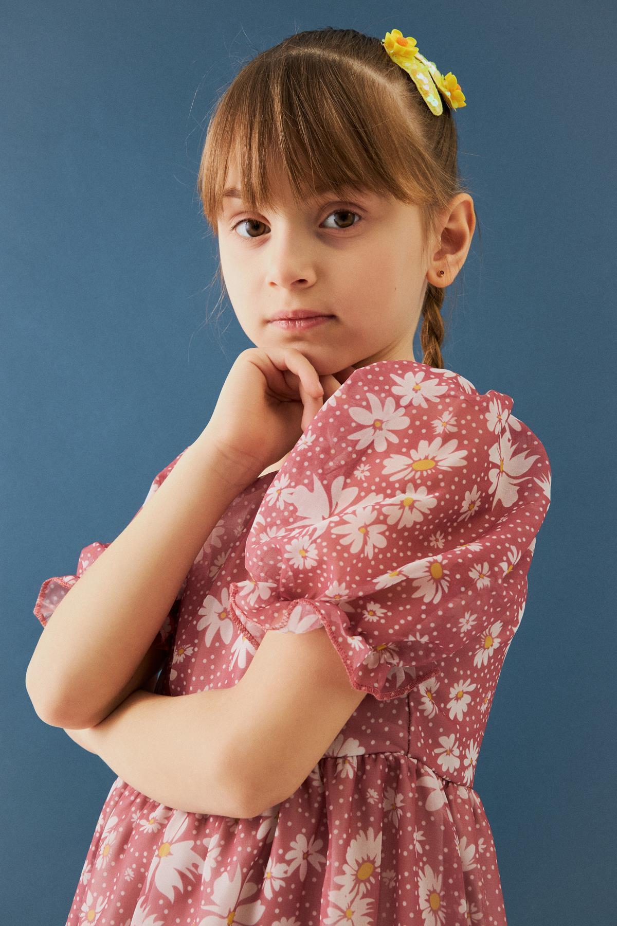 Balon Kollu Eteği Fırfırlı Çiçek Desenli Kız Çocuk Elbise