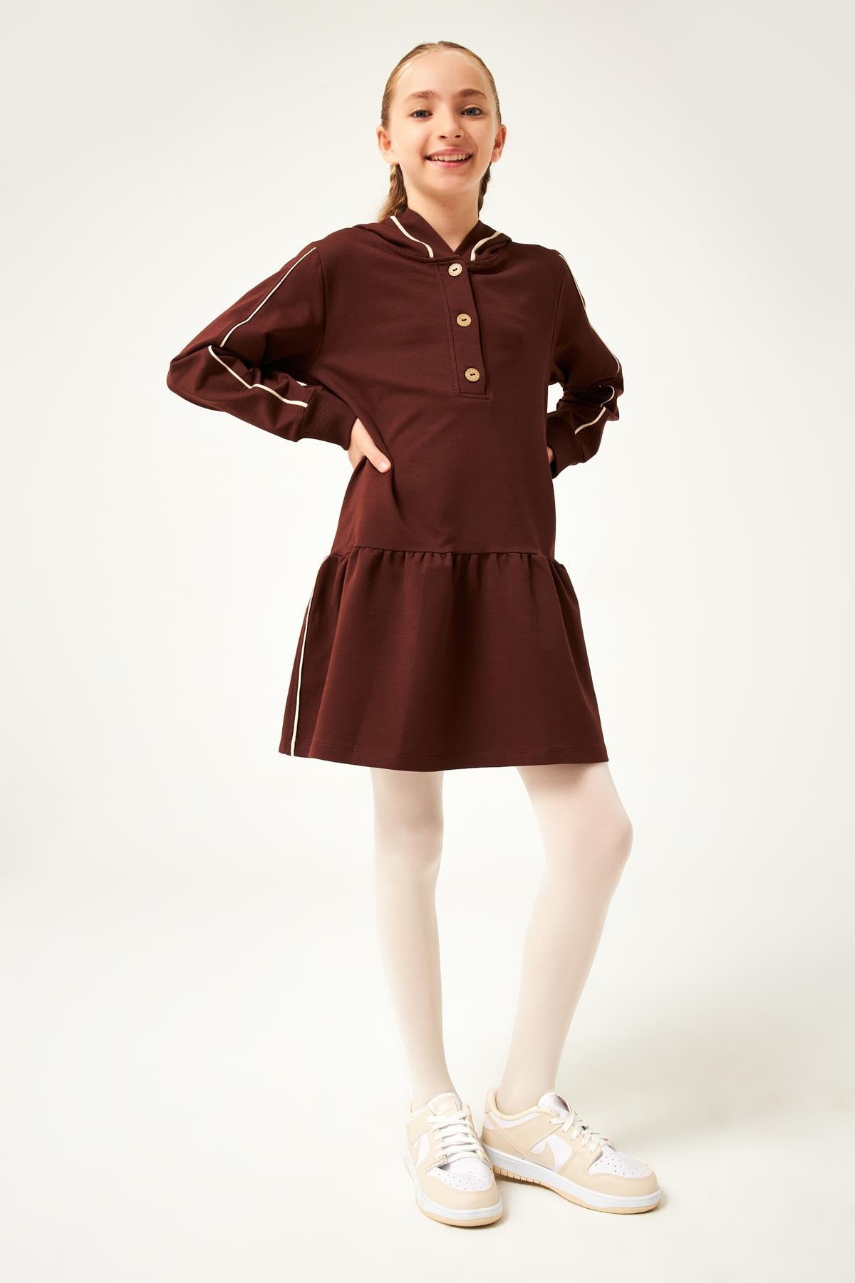 Biye Detaylı Kapüşonlu Kız Çocuk Elbise