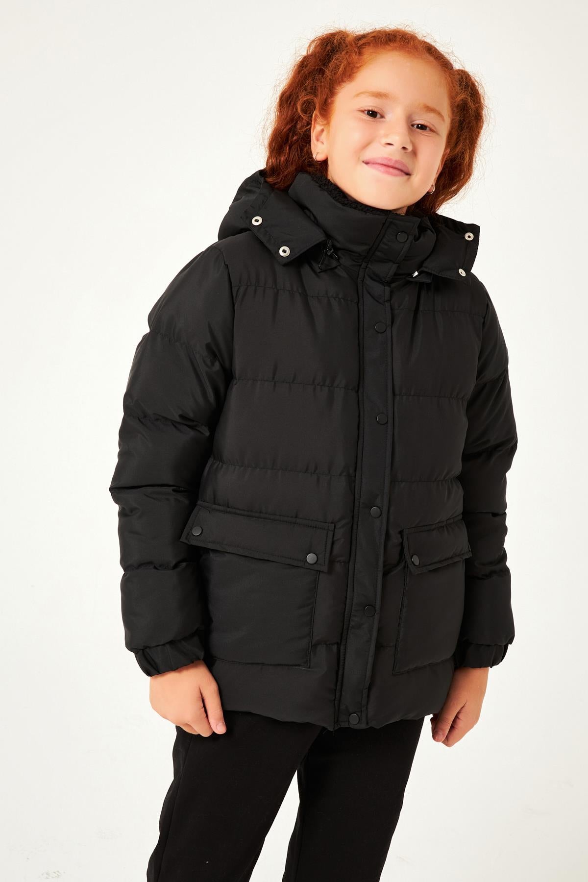 Cep Detaylı Kapüşonlu Unisex Çocuk Mont