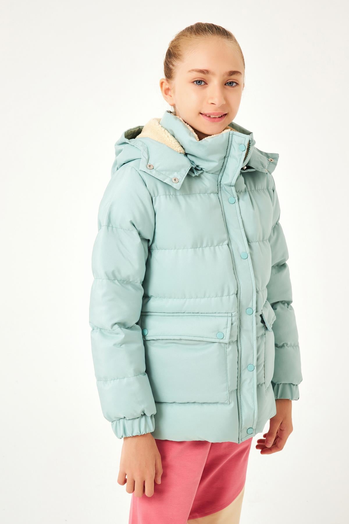 Cep Detaylı Kapüşonlu Unisex Çocuk Mont