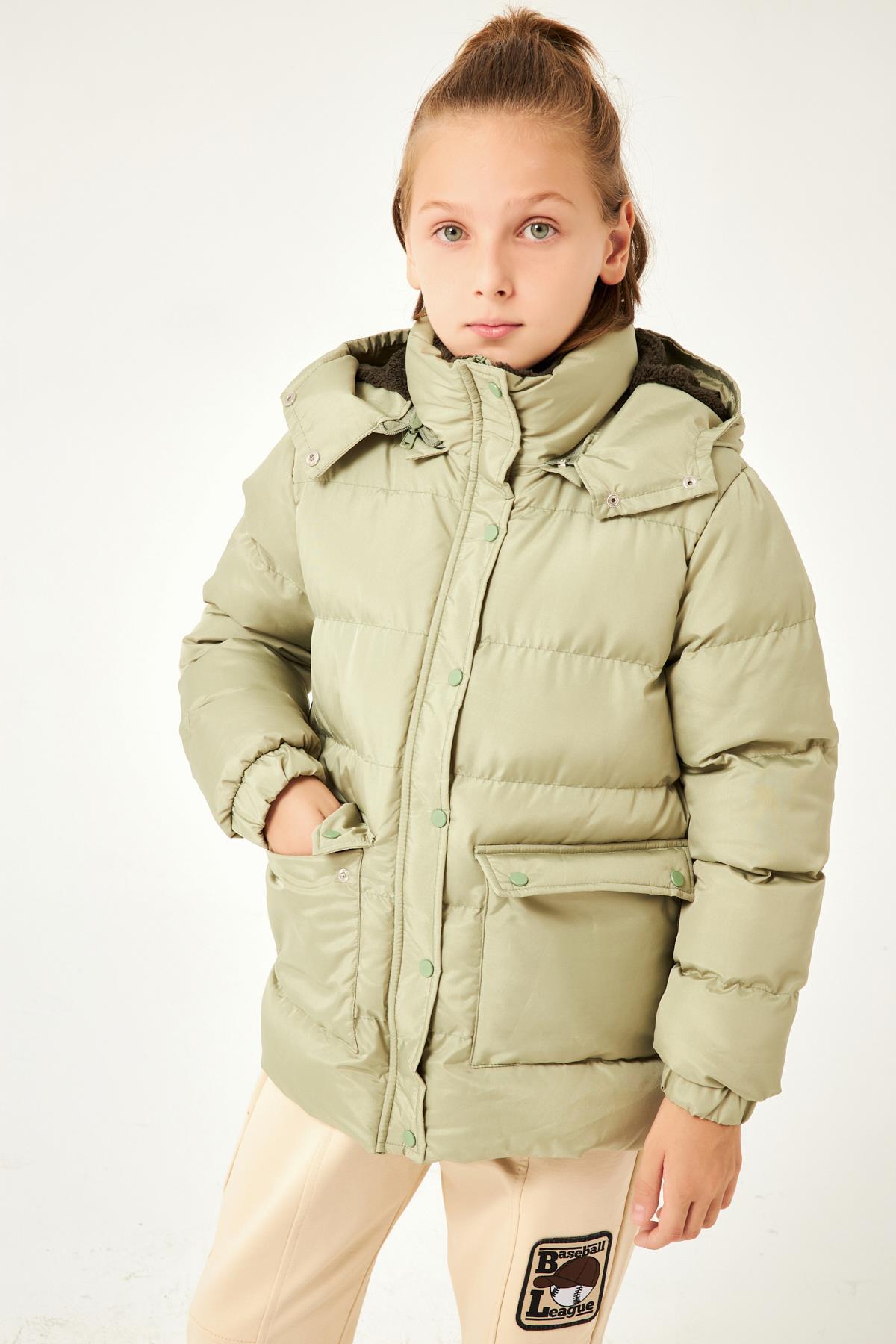 Cep Detaylı Kapüşonlu Unisex Çocuk Mont