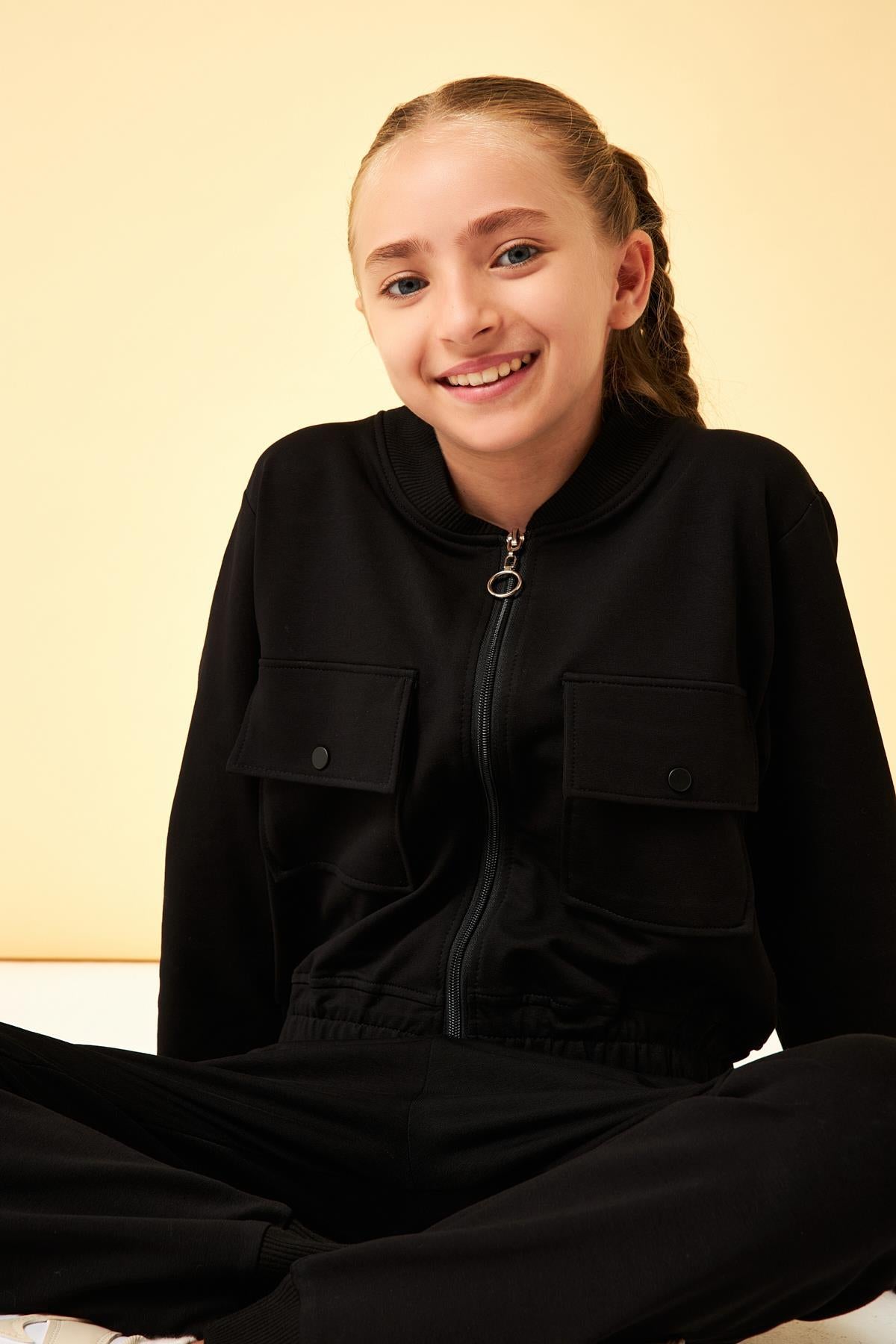 Cep Detaylı Mevsimlik Kız Çocuk Okul Takımı