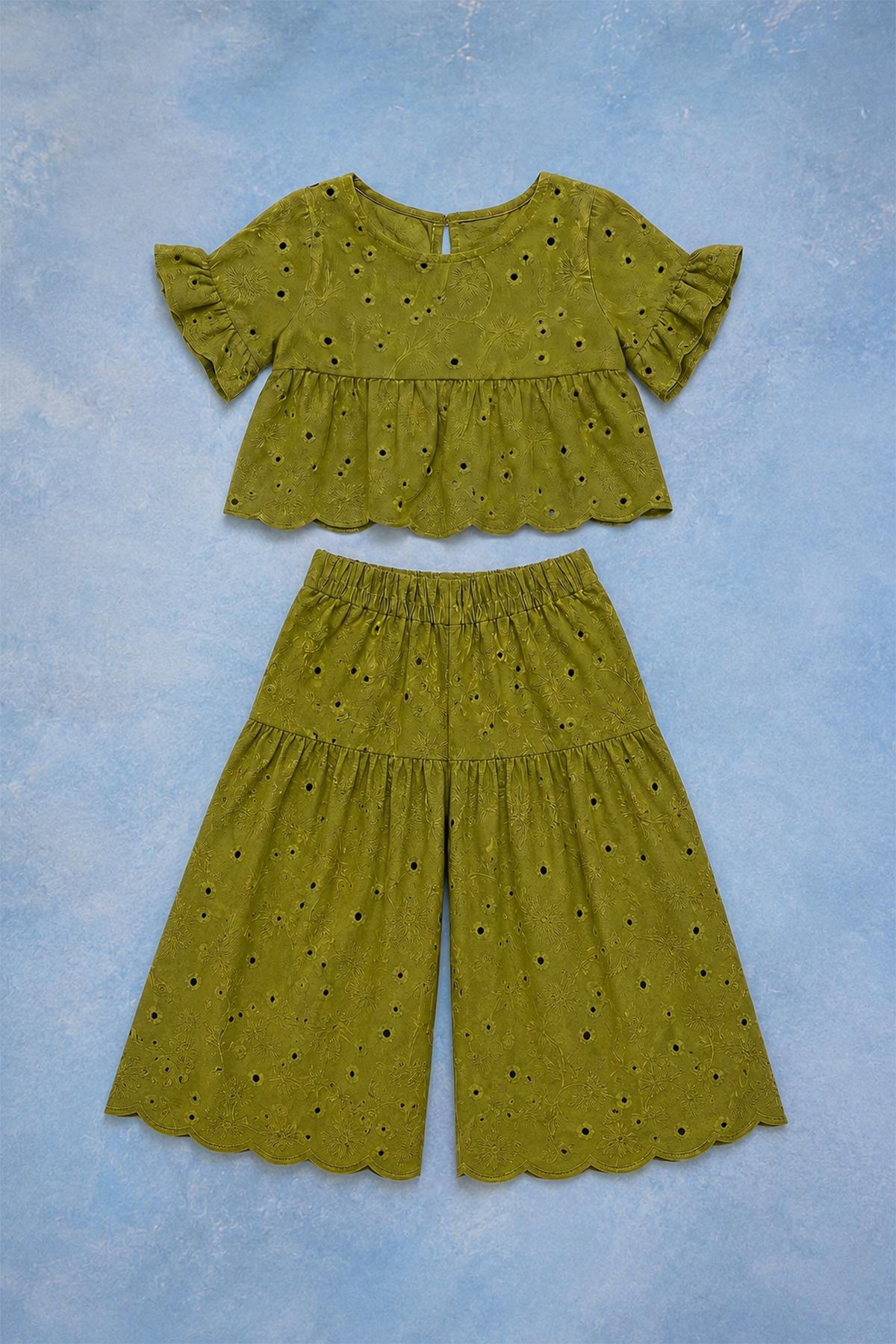 Kız Çocuk Pamuk Astarlı Çiçekli Brode Bluz ve Bol Paça Pantolon Alt Üst Takım