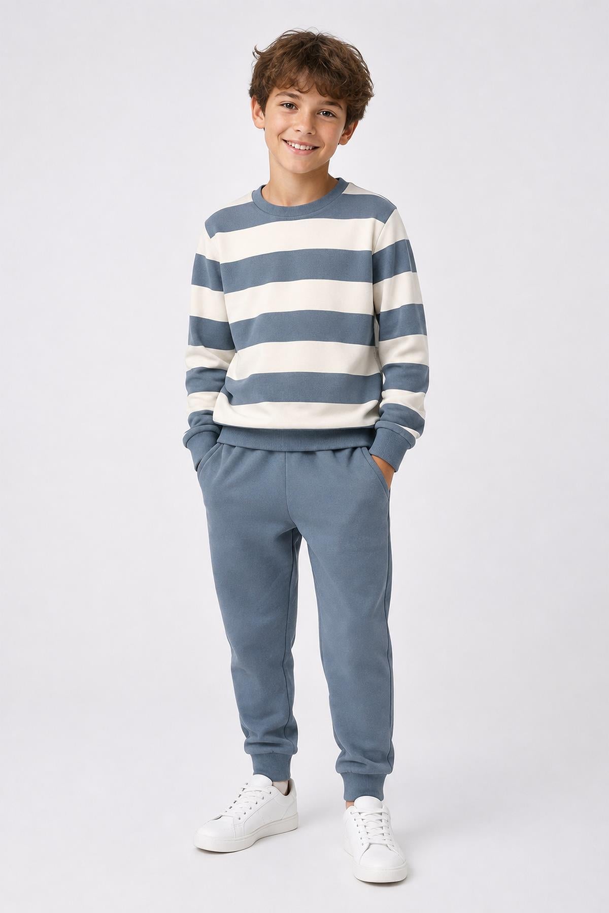 Erkek Çocuk Çizgili Sweatshirt ve Jogger Alt Şardonlu Takım