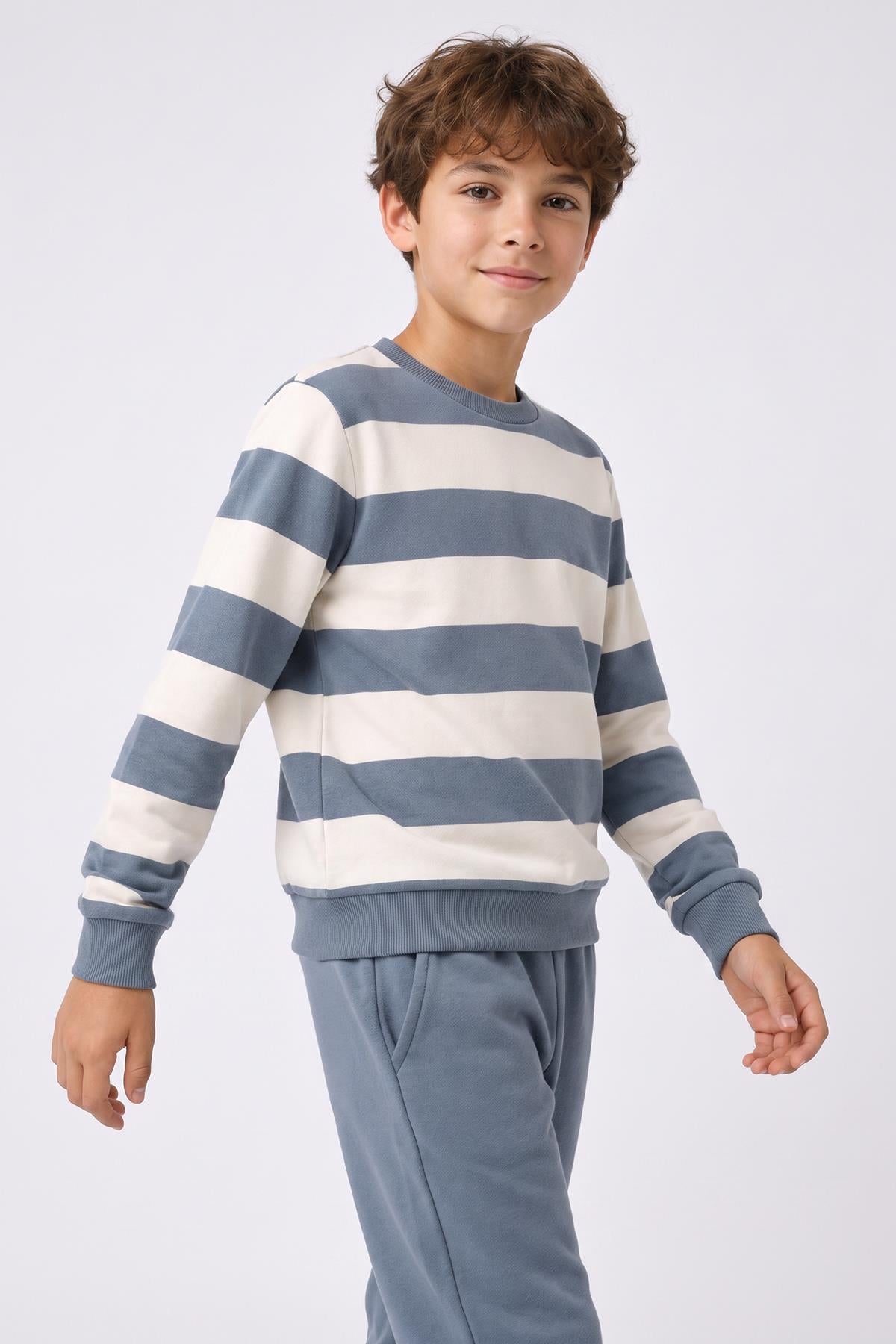 Erkek Çocuk Çizgili Sweatshirt ve Jogger Alt Şardonlu Takım