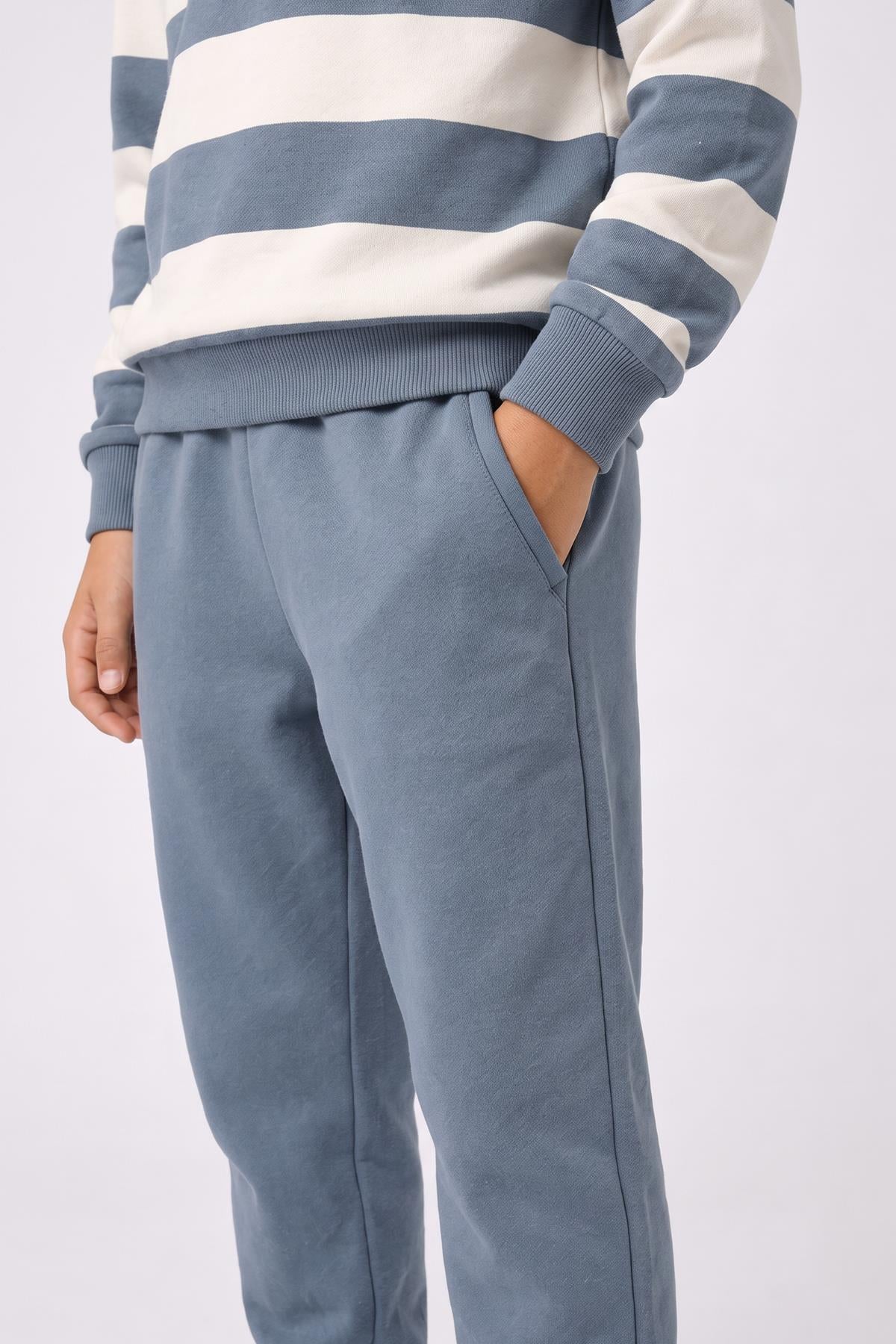 Erkek Çocuk Çizgili Sweatshirt ve Jogger Alt Şardonlu Takım
