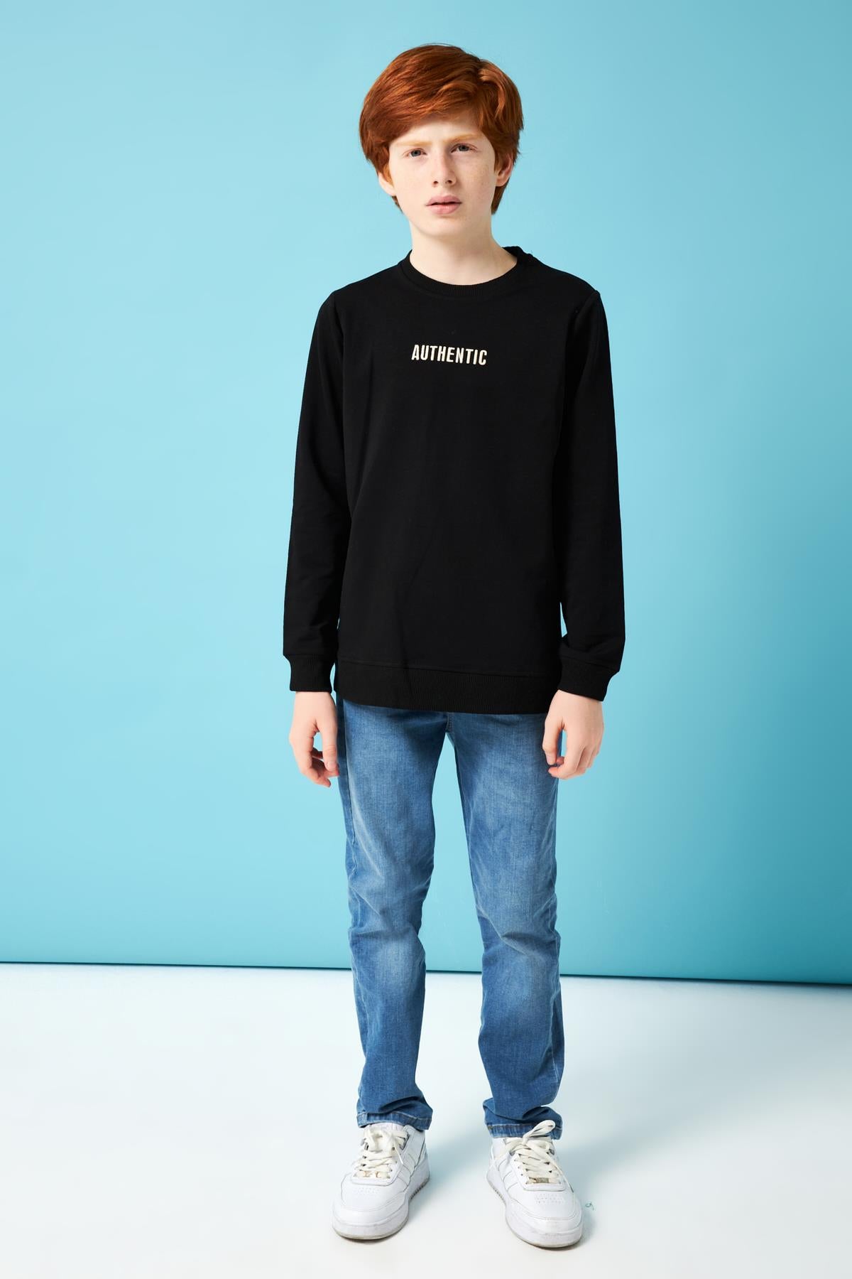 Authentic Nakış Detaylı Erkek Çocuk Sweatshirt Siyah