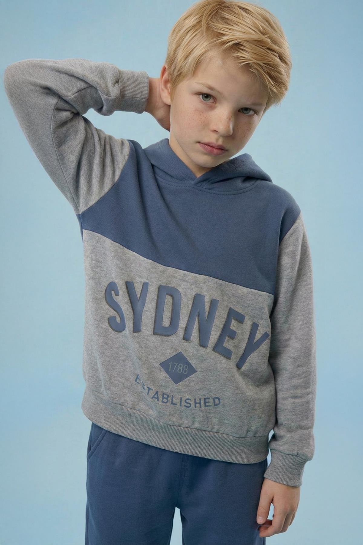 Erkek Çocuk Baskı Detaylı Kapüşonlu Kışlık Eşofman Takımı