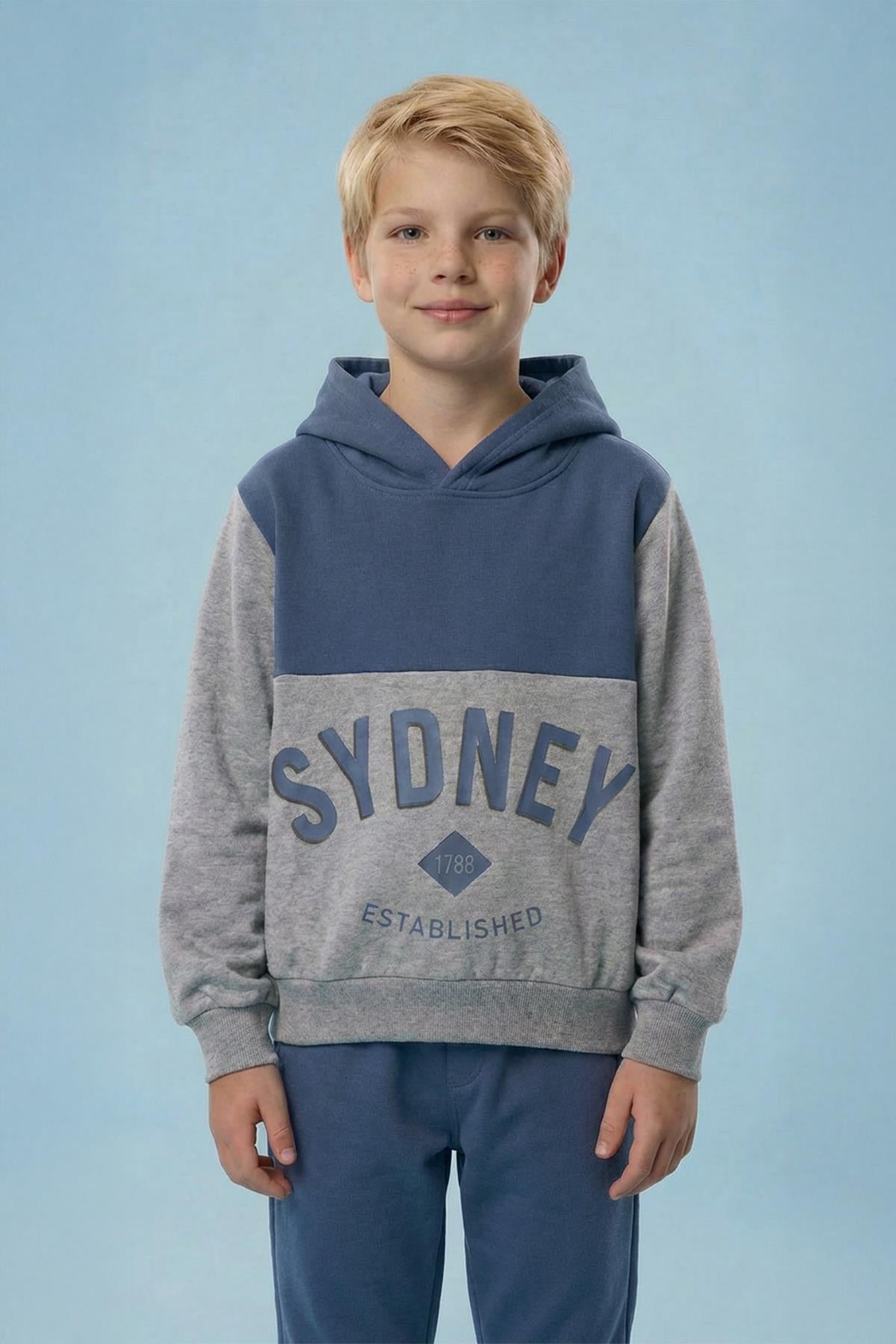 Erkek Çocuk Baskı Detaylı Kapüşonlu Kışlık Eşofman Takımı