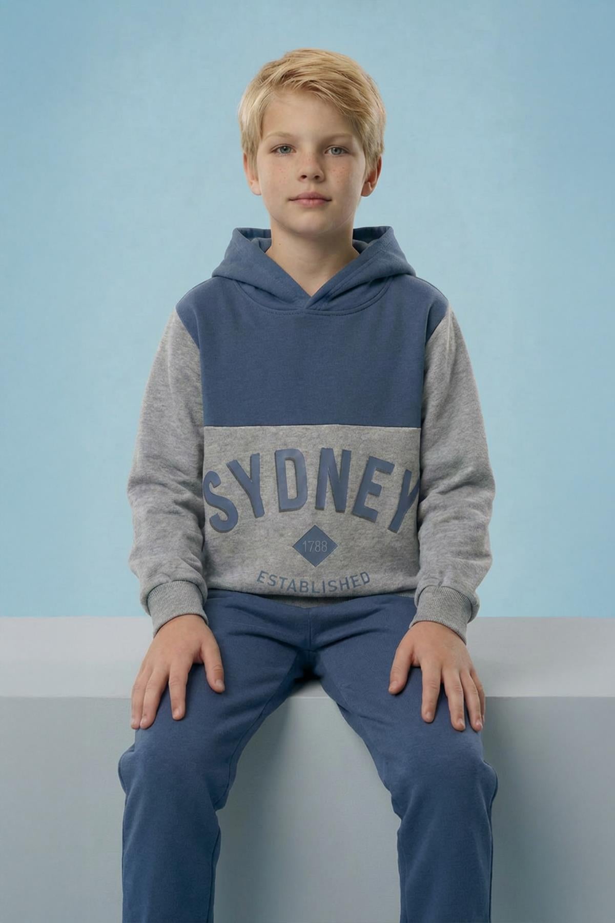 Erkek Çocuk Baskı Detaylı Kapüşonlu Kışlık Eşofman Takımı