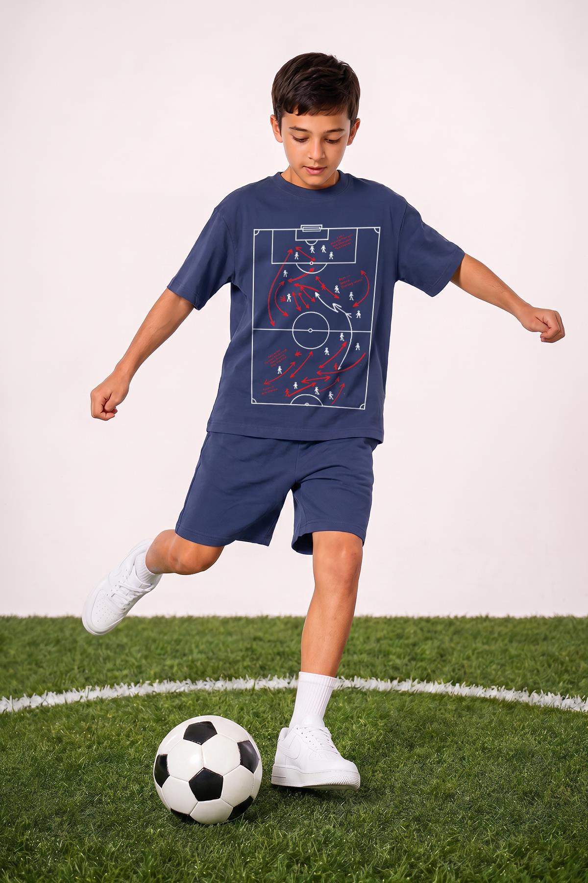 Erkek Çocuk Futbol Taktik Baskılı Şortlu Takım