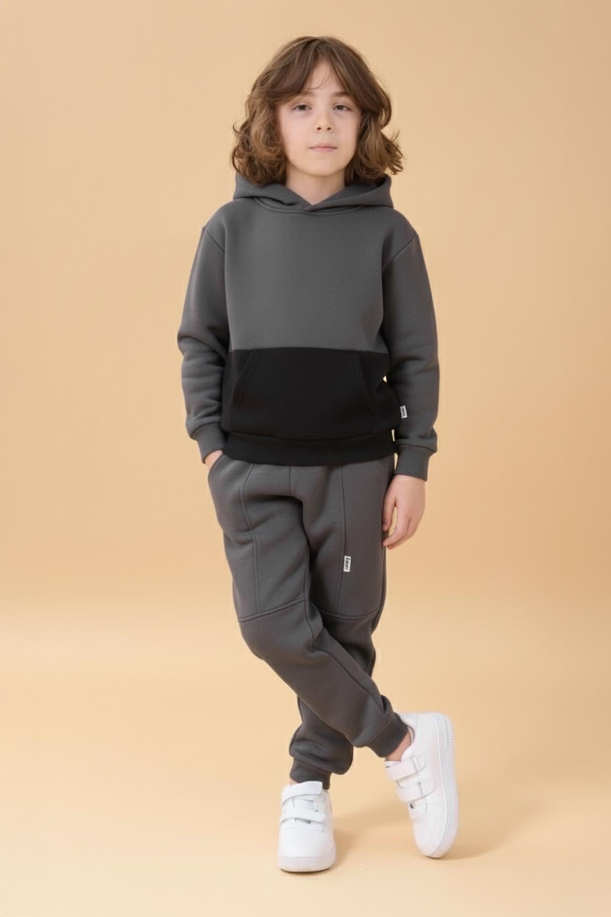 Erkek Çocuk Kapüşonlu Kanguru Cepli 2 Renk Sweatshirt ve Rahat Kalıp İçi Polarlı Jogger Alt Takım