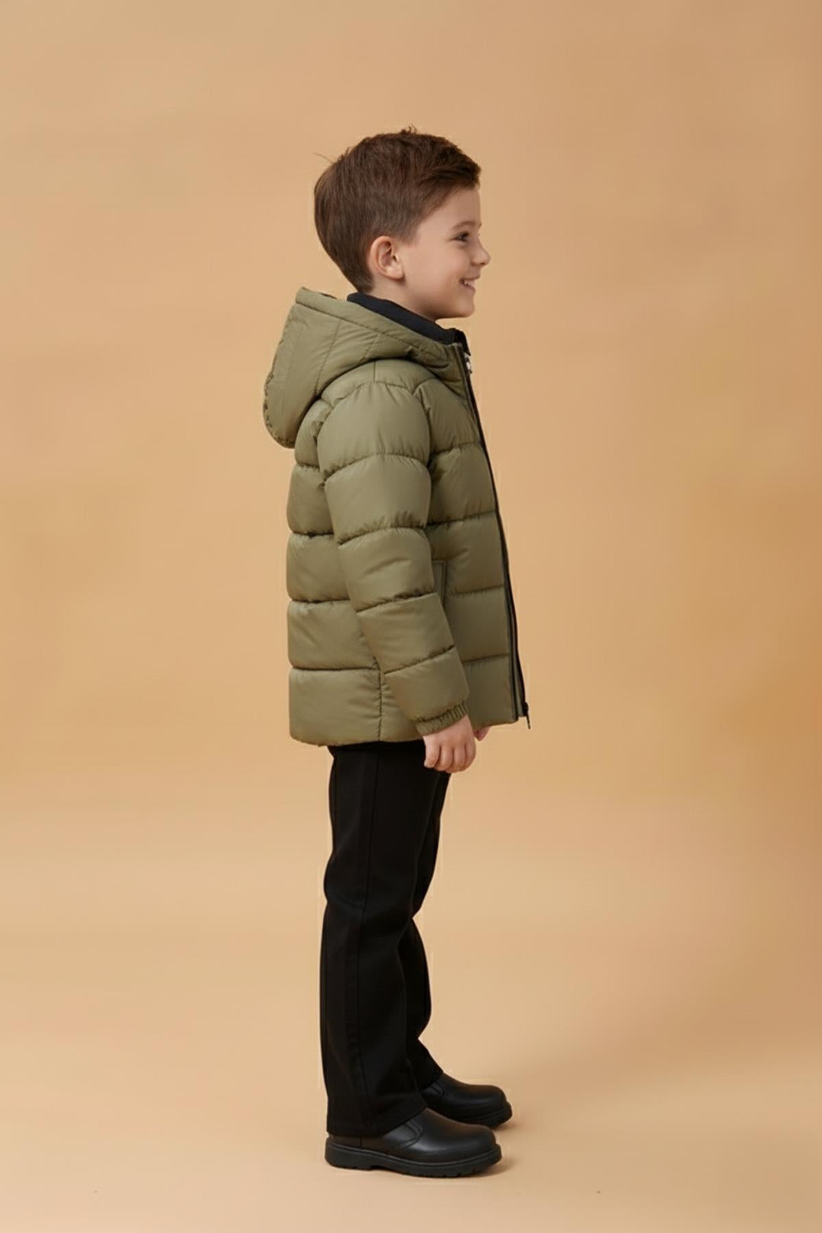 Erkek Çocuk Kapüşonlu Kürklü Şişme Mont – Haki