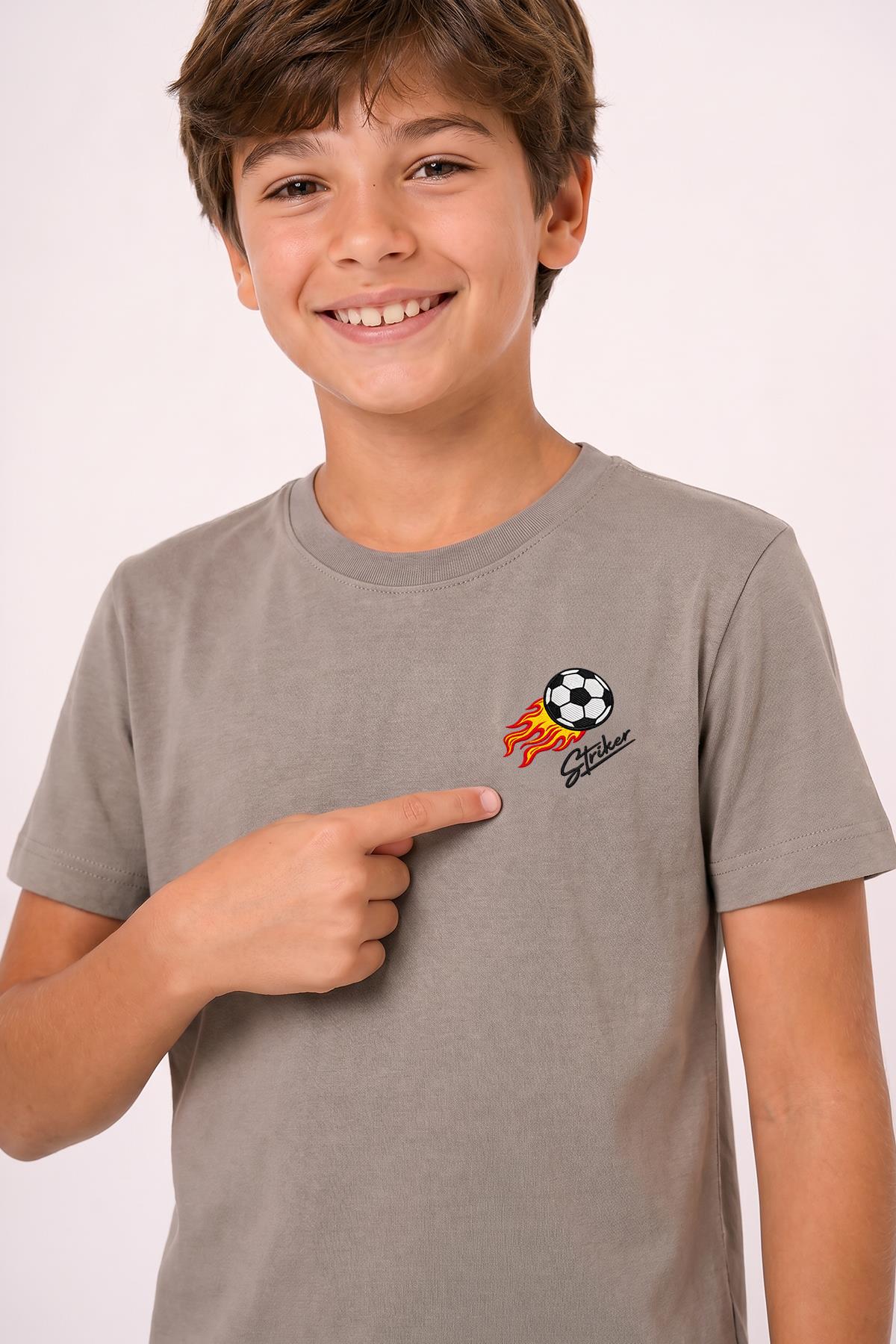 Erkek Çocuk Striker Nakışlı Şortlu Takım