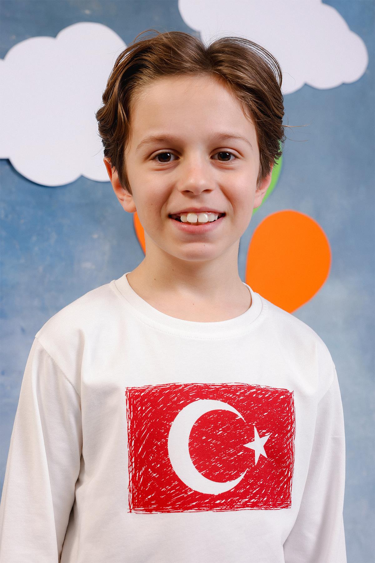 Erkek Çocuk Türk Bayrak Baskılı Uzun Kollu Tişört