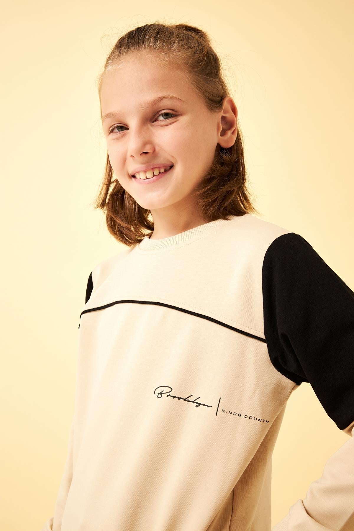 Garnili Ara Biyeli Erkek Çocuk Sweatshirt