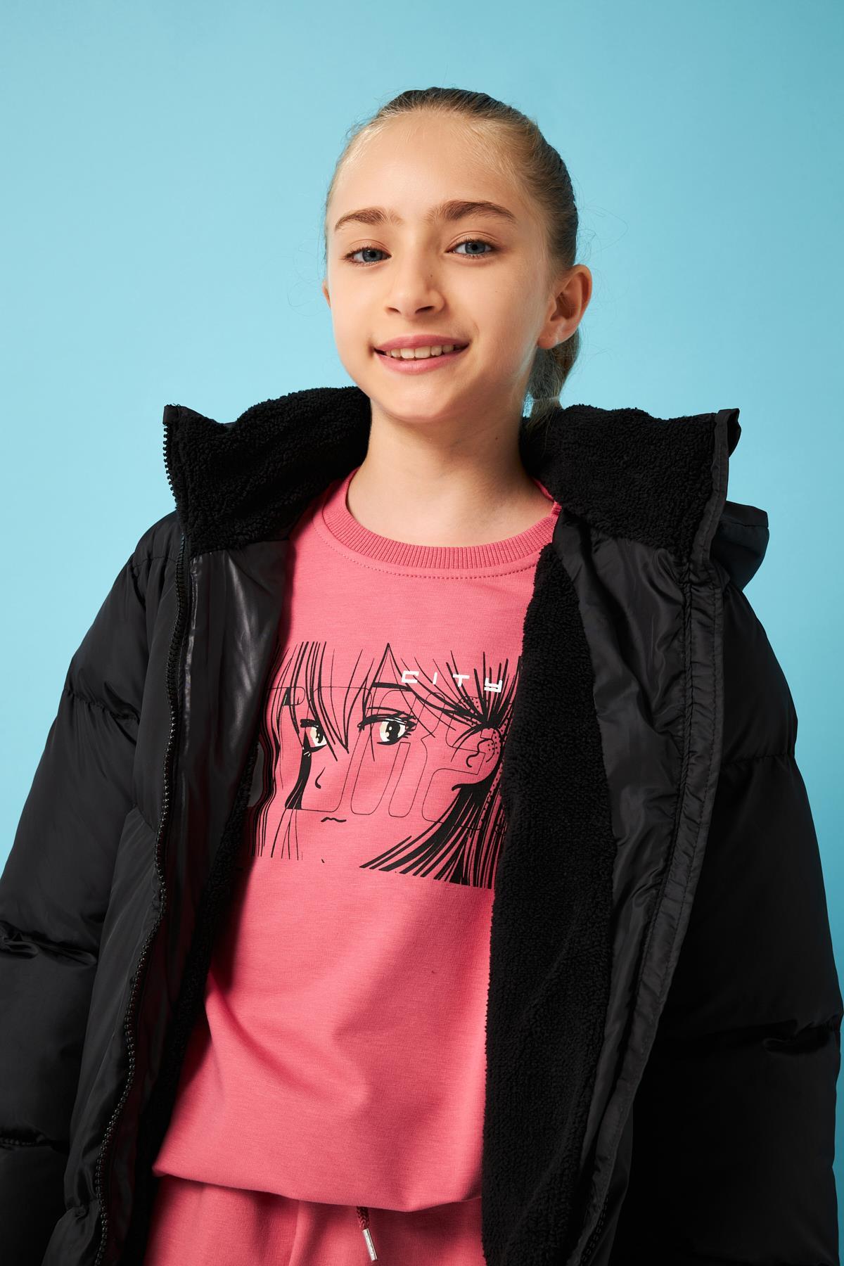 İçi Peluş Kürklü Kız Çocuk Şişme Mont