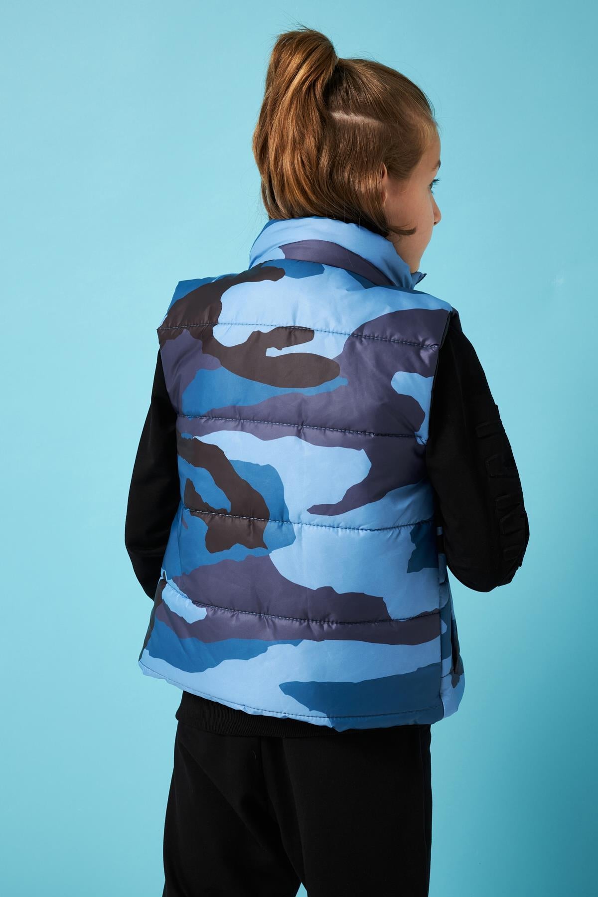 Kamuflaj Desenli Erkek Çocuk Yelek