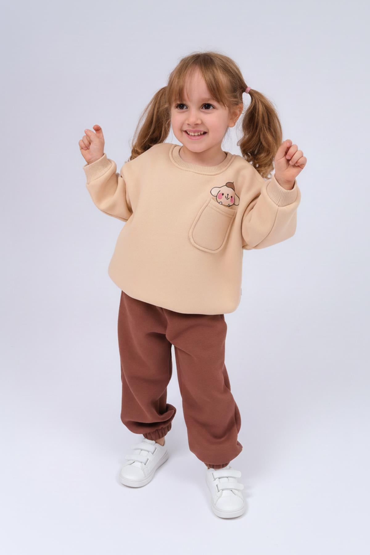 Kız Çocuk Bisiklet Yaka Baskı Detaylı Sweatshirt ve İçi Polarlı Jogger Alt Takım