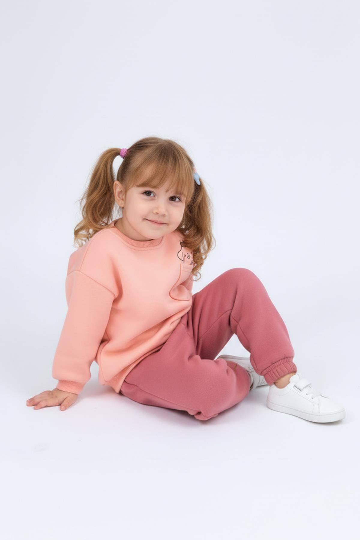 Kız Çocuk Bisiklet Yaka Baskı Detaylı Sweatshirt ve İçi Polarlı Jogger Alt Takım