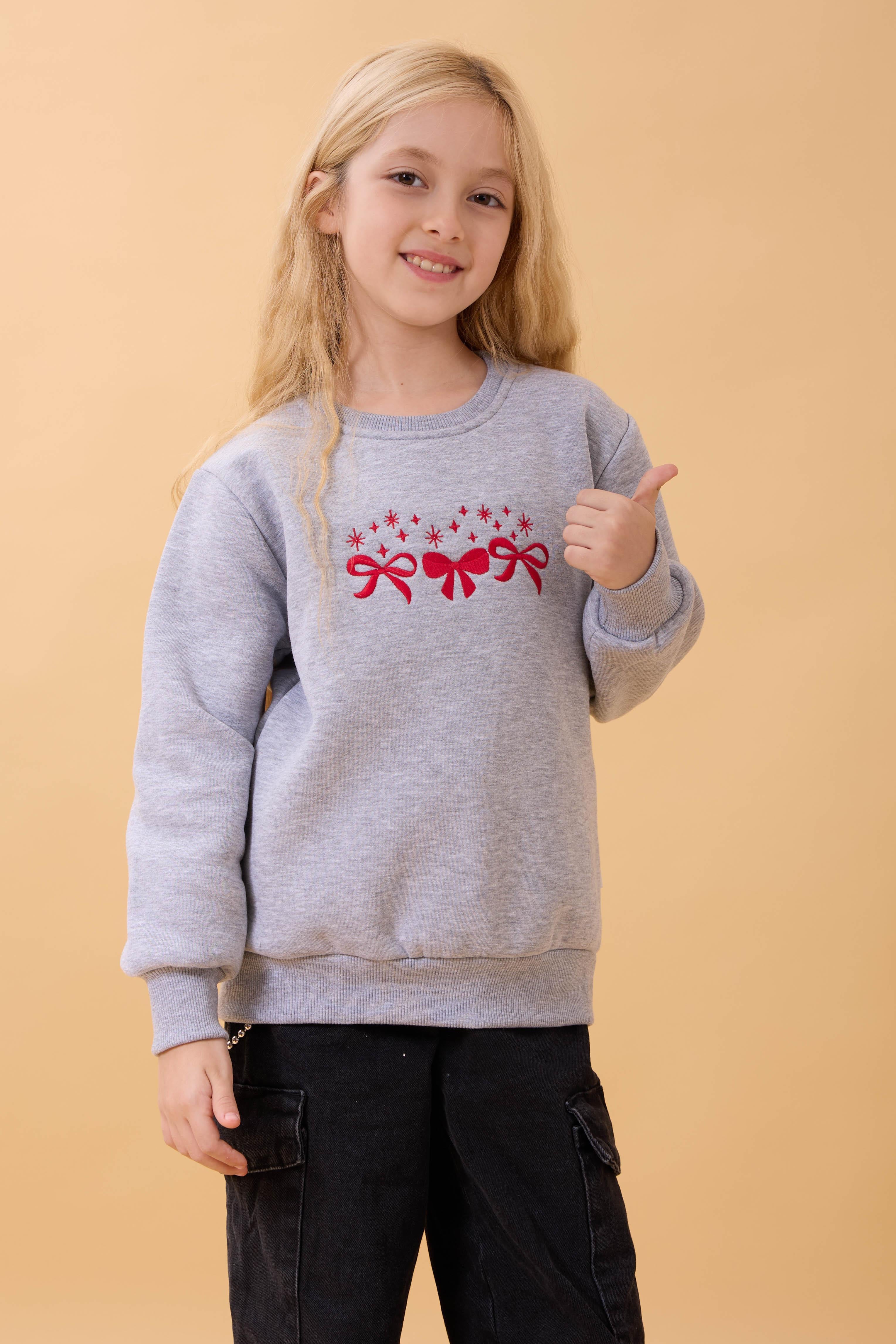 Kız Çocuk Bisiklet Yaka Fiyonk Nakışlı Sweatshirt