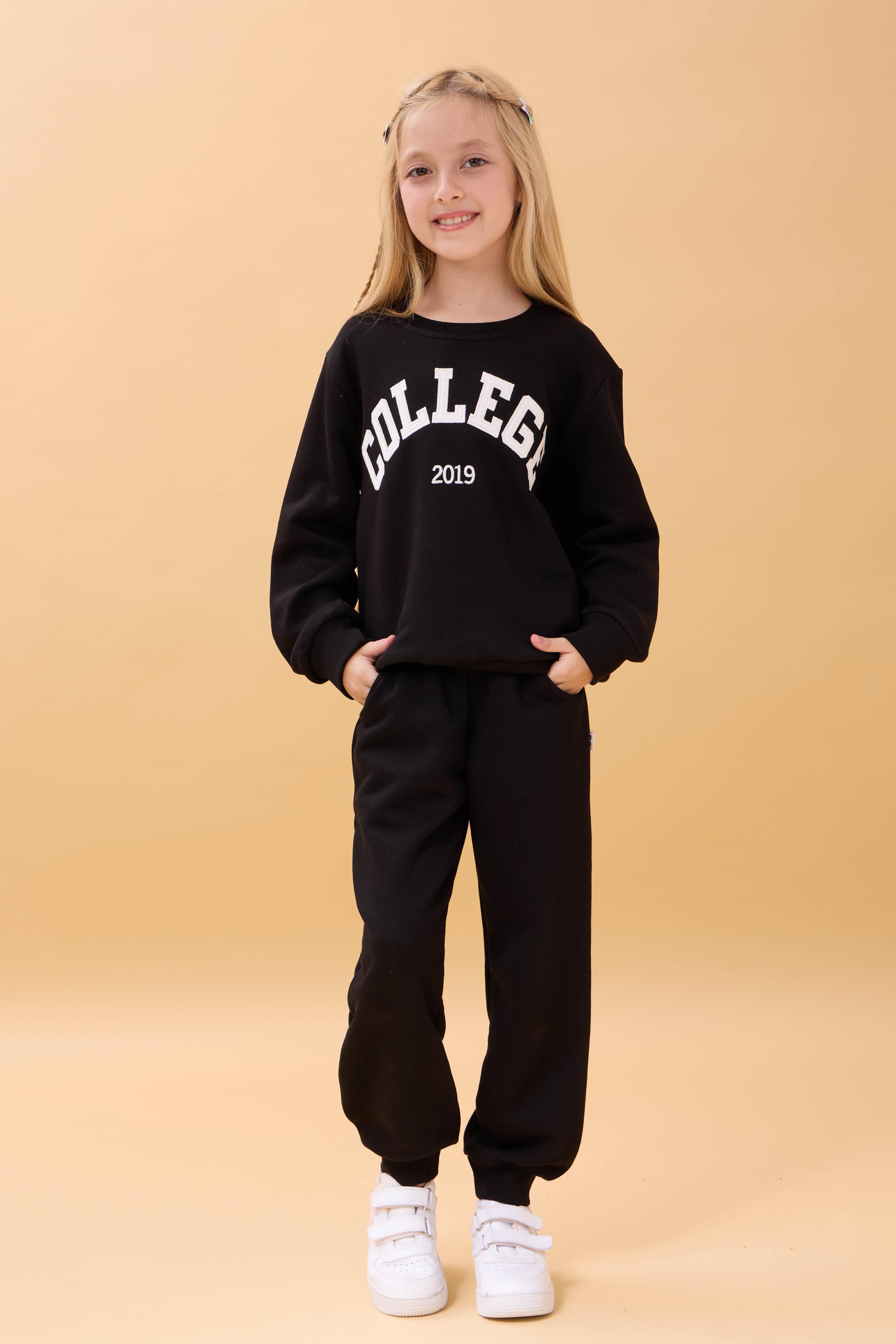 Kız Çocuk Bisiklet Yaka Kabartma Yazı Detaylı 2'li Eşofman Takımı Şardonsuz