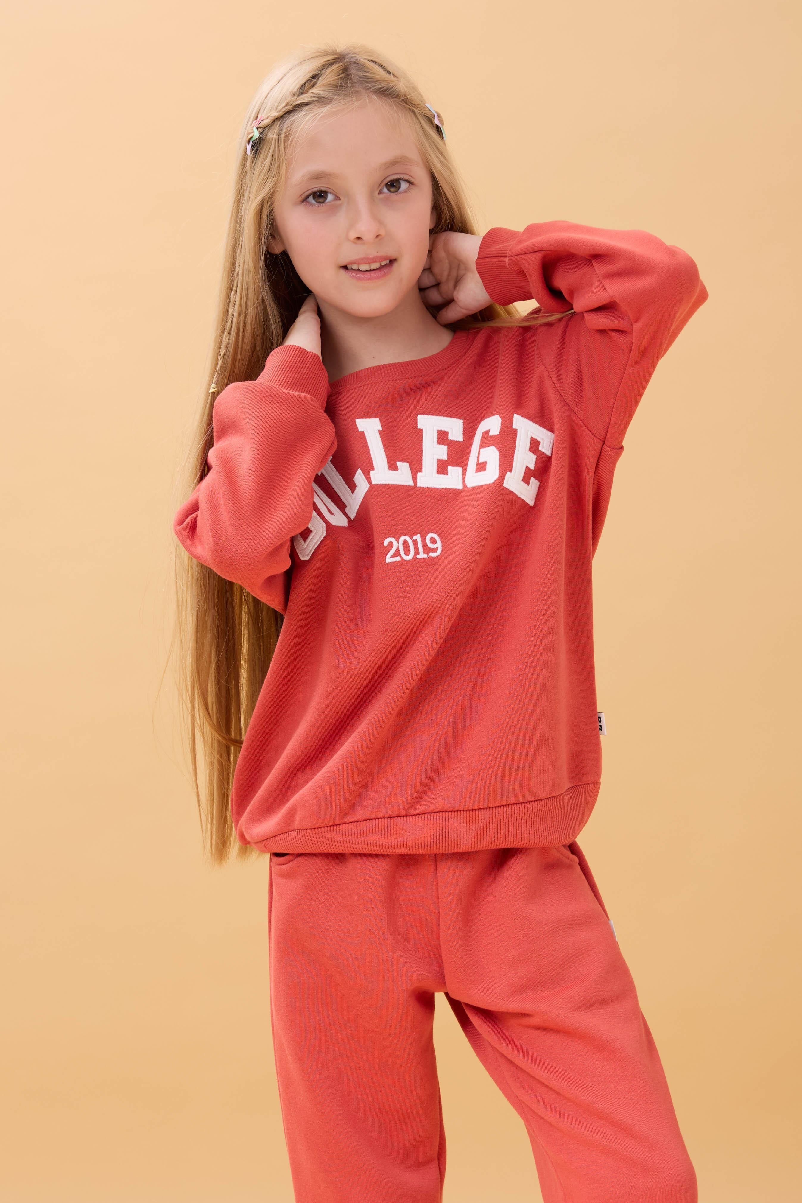 Kız Çocuk Bisiklet Yaka Kabartma Yazı Detaylı 2'li Eşofman Takımı Şardonsuz