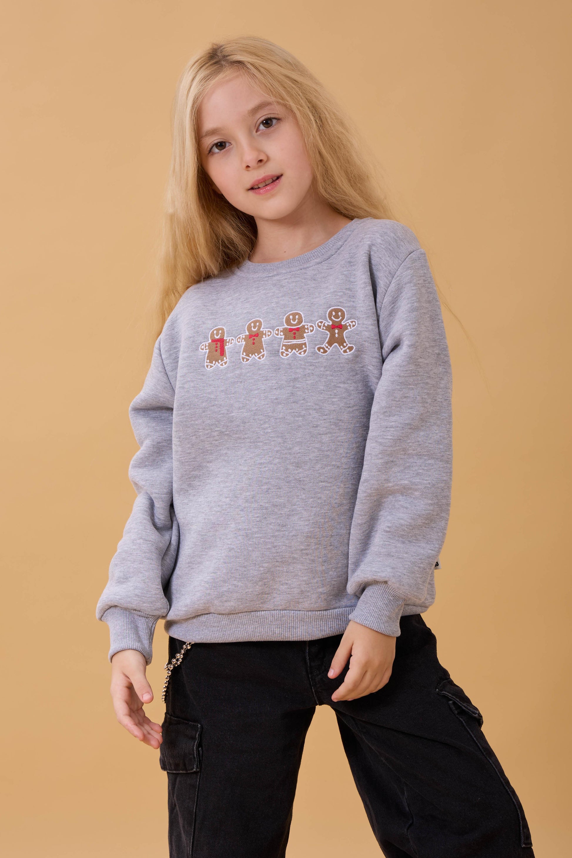 Kız Çocuk Bisiklet Yaka Kurabiye Nakışlı Sweatshirt