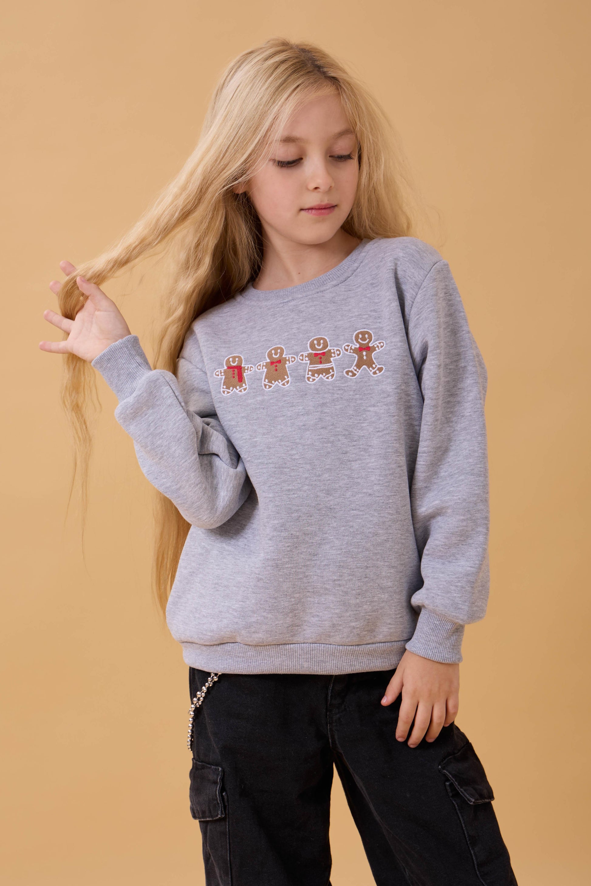 Kız Çocuk Bisiklet Yaka Kurabiye Nakışlı Sweatshirt
