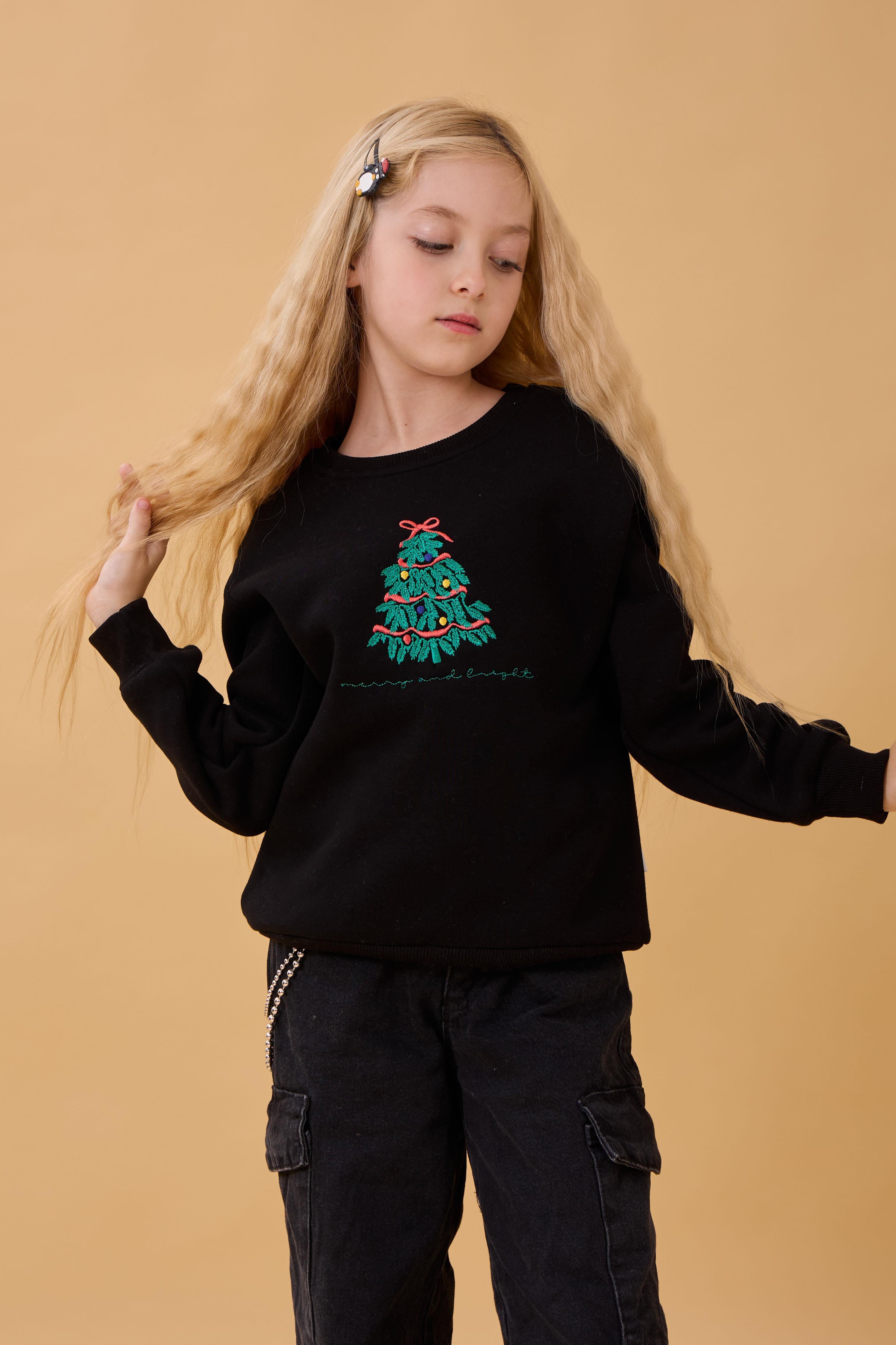 Kız Çocuk Bisiklet Yaka Nakış Detaylı Kışlık Sweatshirt