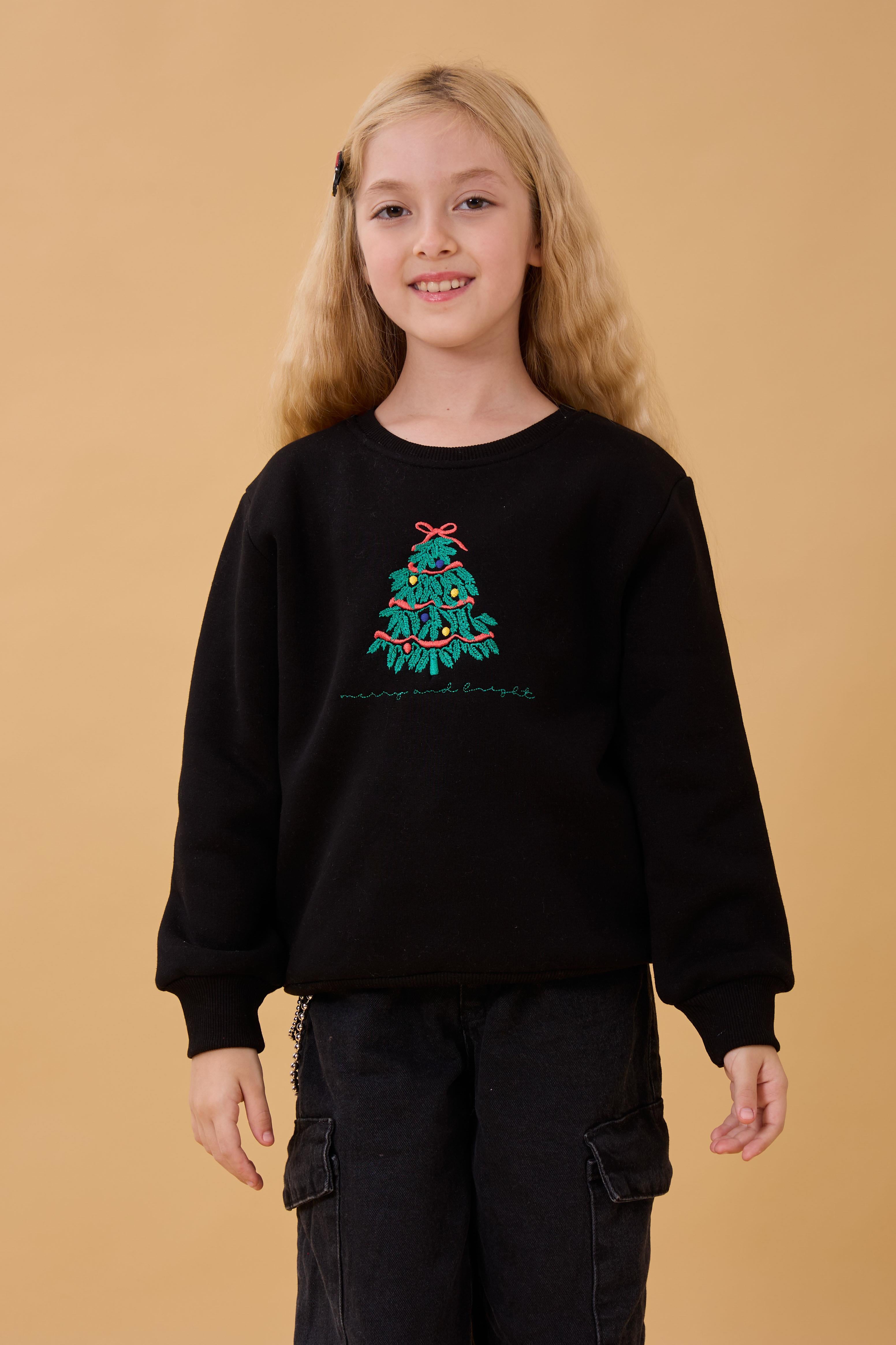 Kız Çocuk Bisiklet Yaka Nakış Detaylı Kışlık Sweatshirt – Siyah