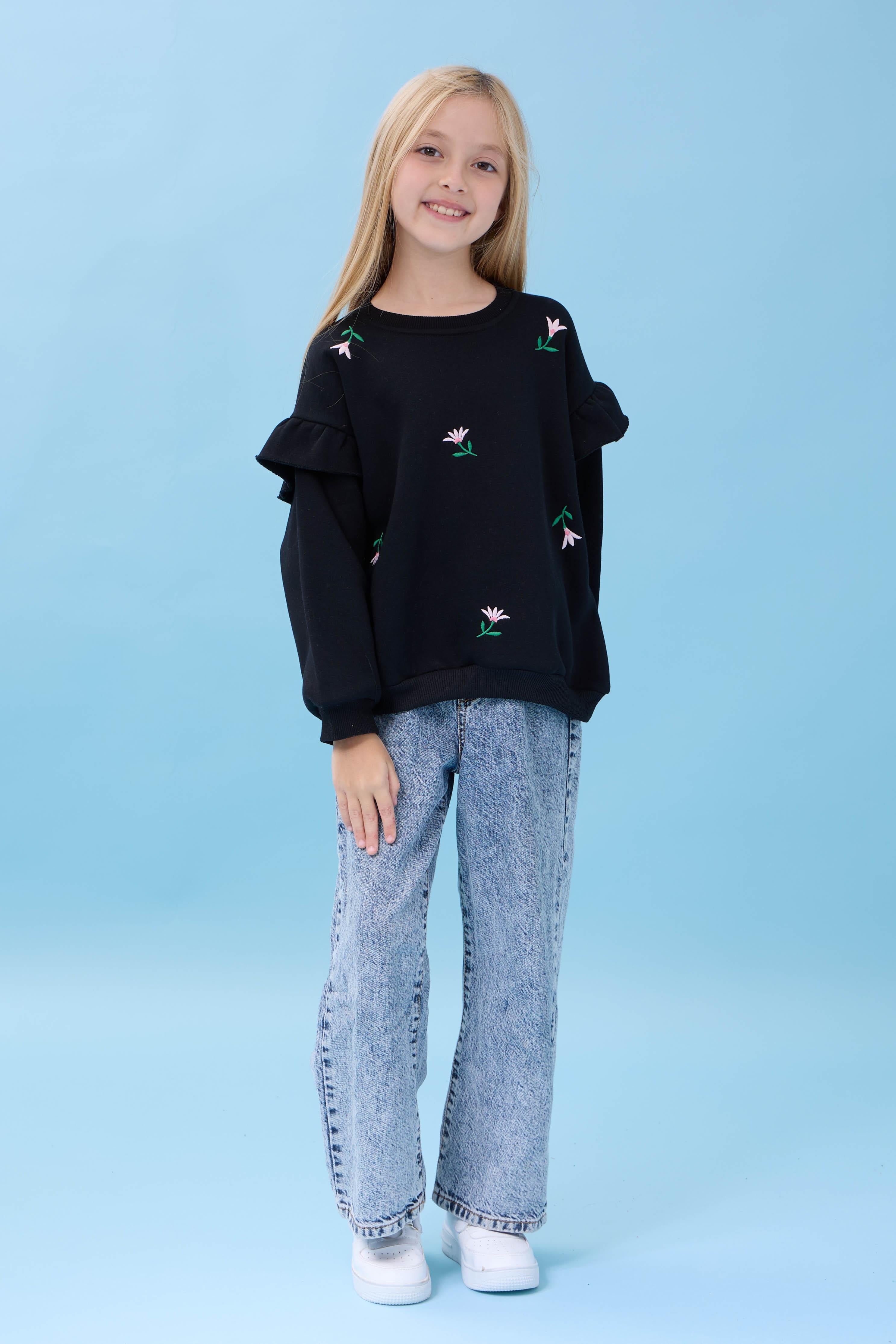 Kız Çocuk Fırfır Detaylı Çiçek İşlemeli Şardonlu Oversize Sweatshirt - Siyah