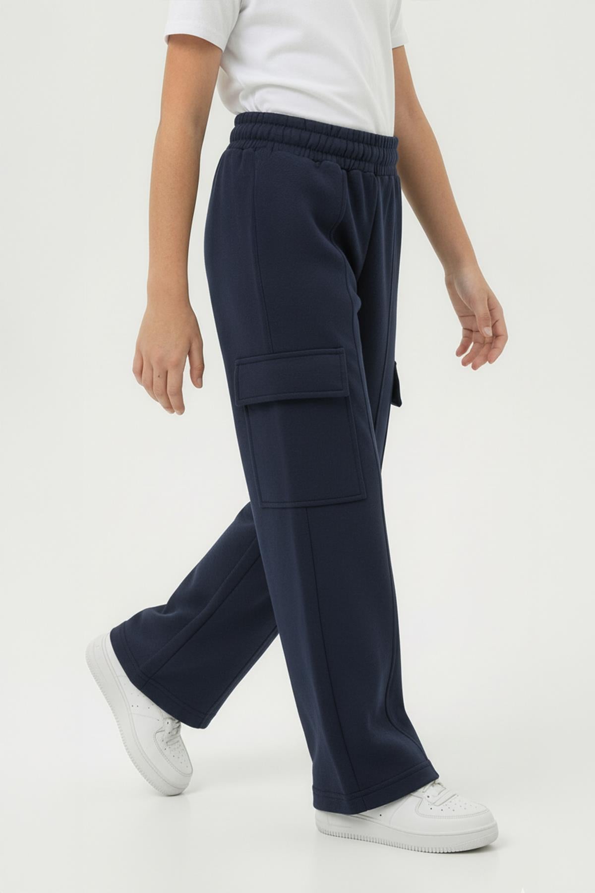 Kız Çocuk Geniş Paça Kargo Cepli Jogger Eşofman Altı – Lacivert