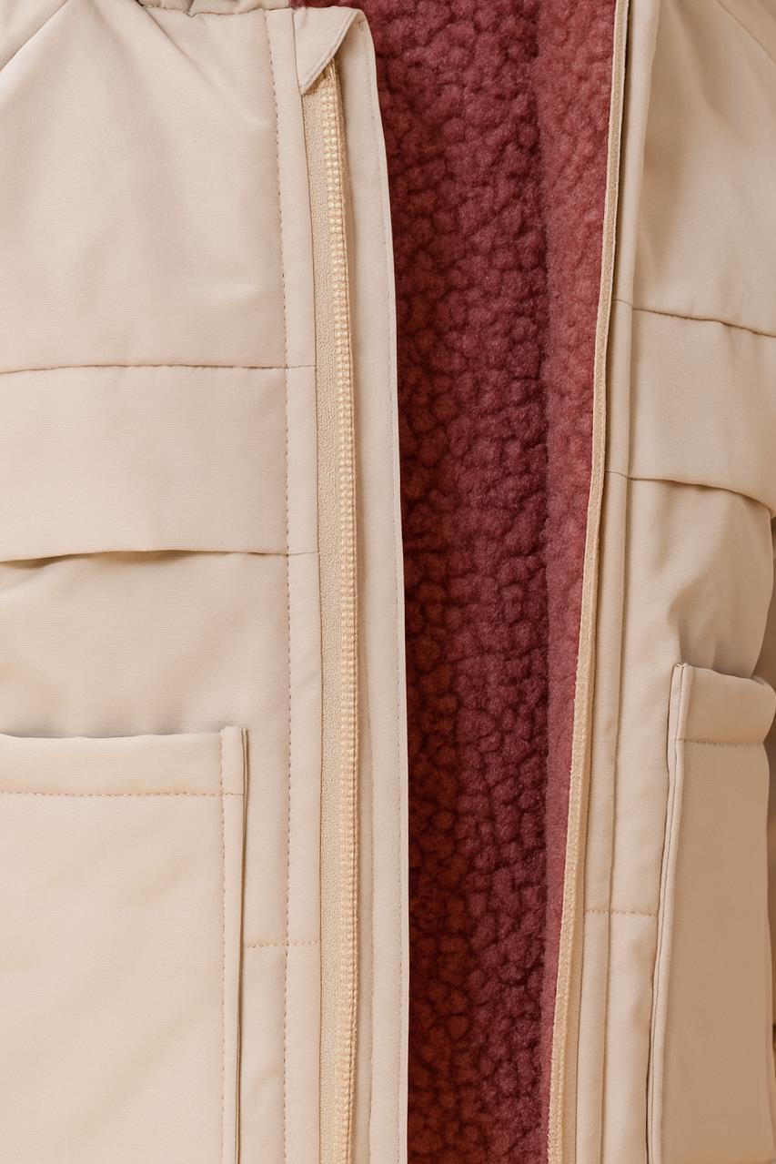 Kız Çocuk Kürklü Kulaklı ve Çanta Aksesuarlı Kalın Kışlık Mont