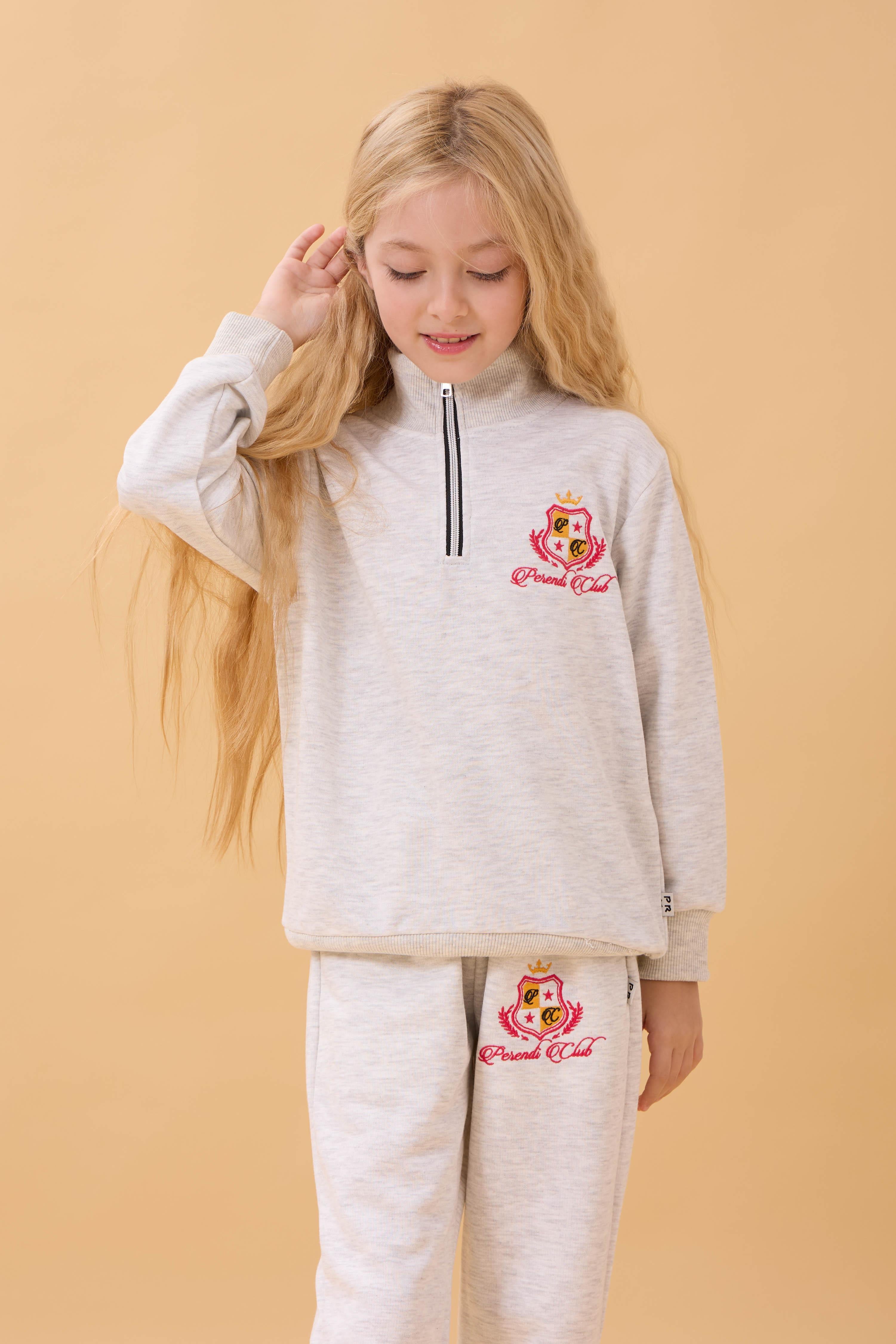 Kız Çocuk Yüksek Yaka Fermuarlı Nakış Detaylı Mevsimlik Eşofman Takımı