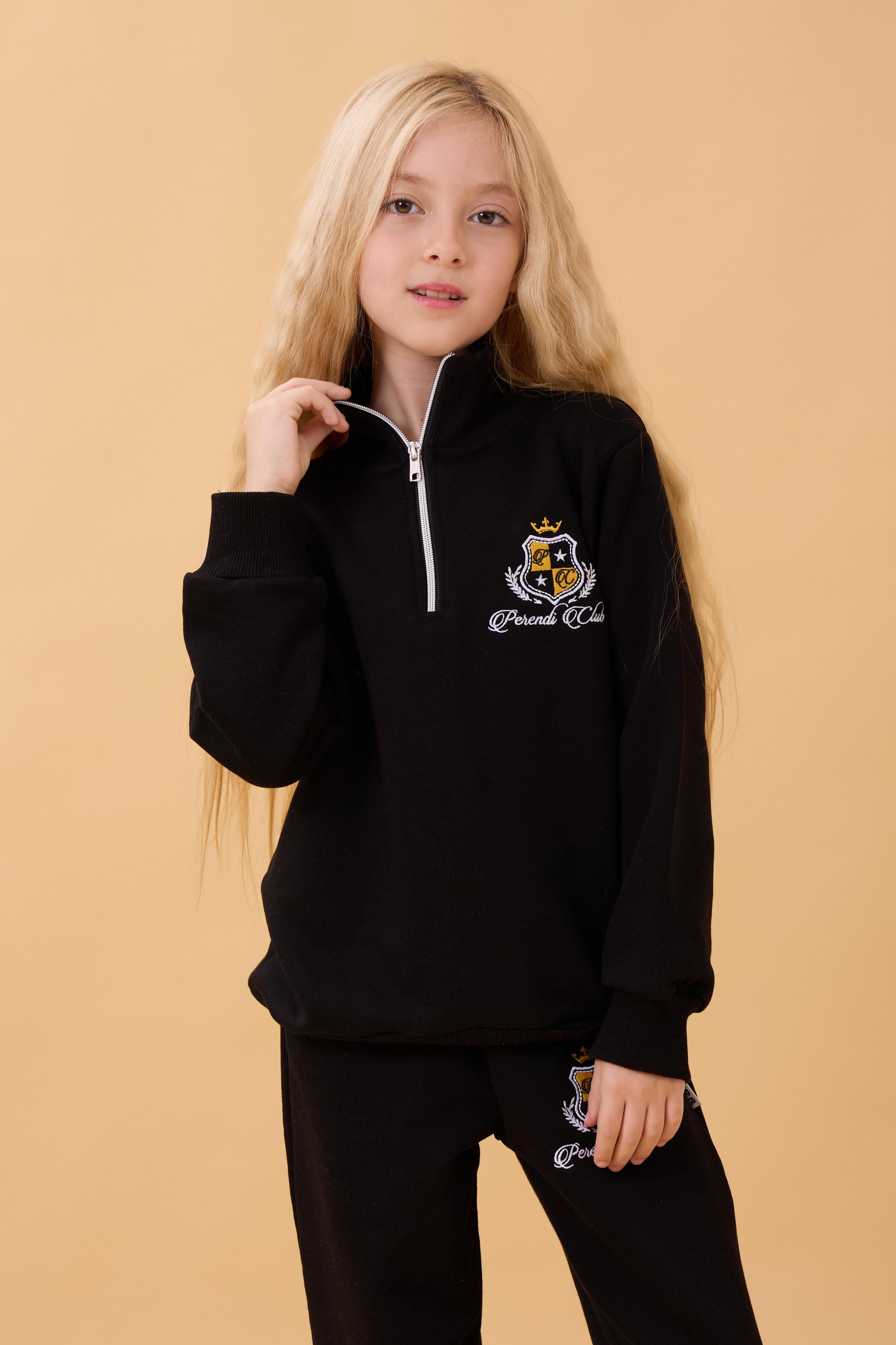 Kız Çocuk Yüksek Yaka Fermuarlı Nakış Detaylı Mevsimlik Eşofman Takımı Siyah