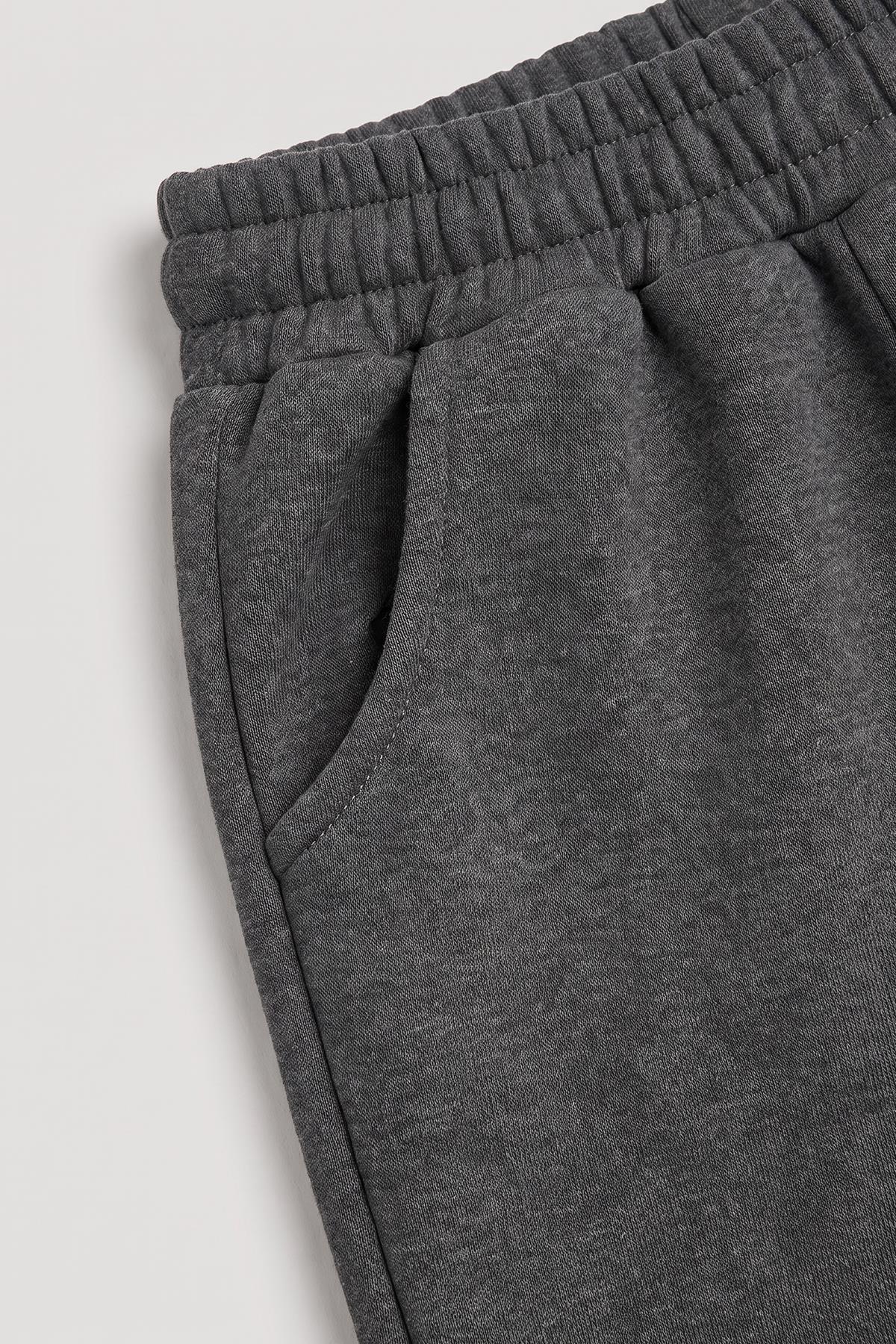 Lastikli Rahat Kesim Cepli Erkek ve Kız Çocuk Unisex Eşofman Altı