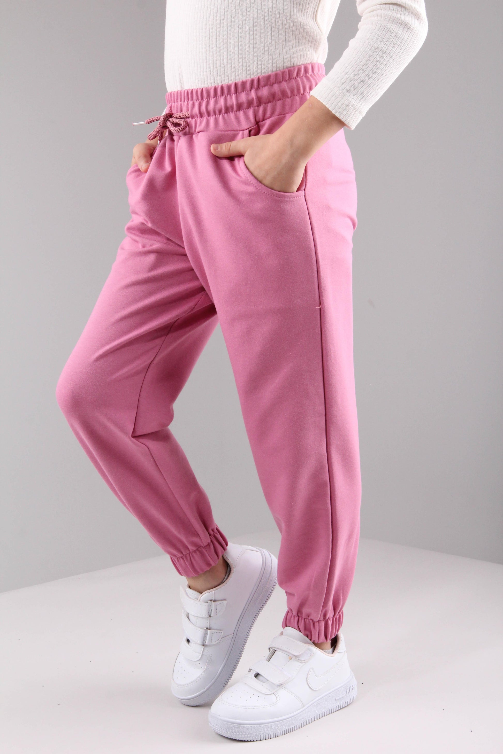 Lastikli Rahat Kesim Cepli Erkek ve Kız Çocuk Unisex Eşofman Altı