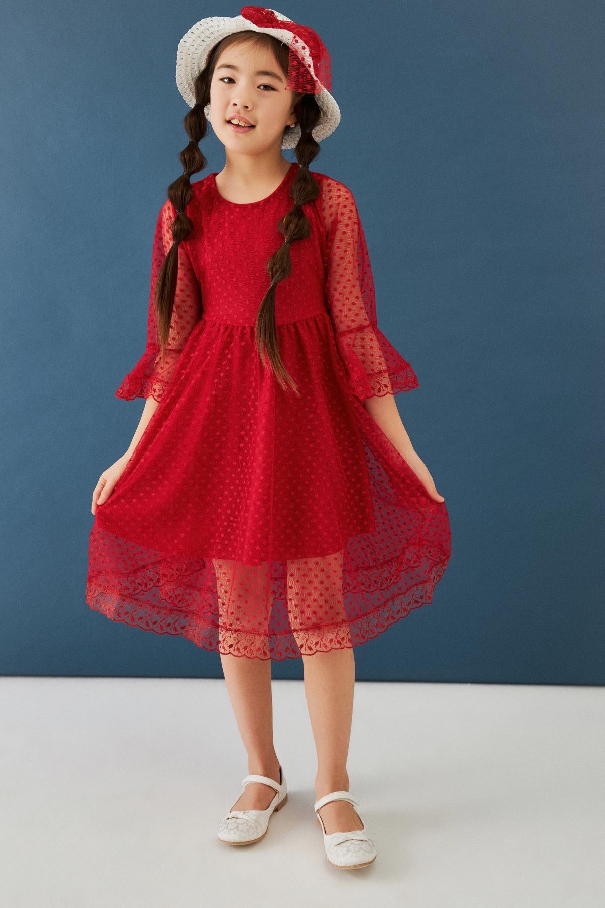 Şapka ve Kemer Detaylı Kız Çocuk Elbise