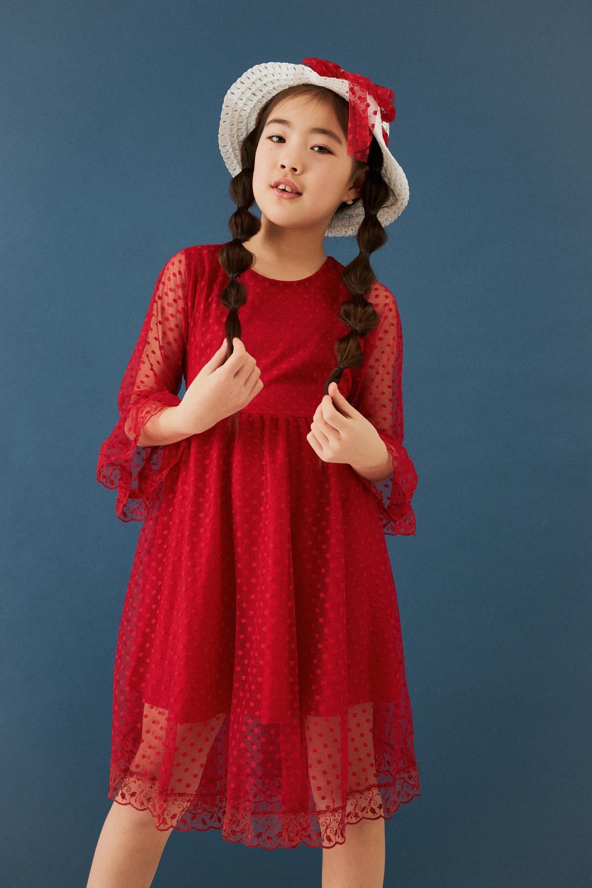 Şapka ve Kemer Detaylı Kız Çocuk Elbise